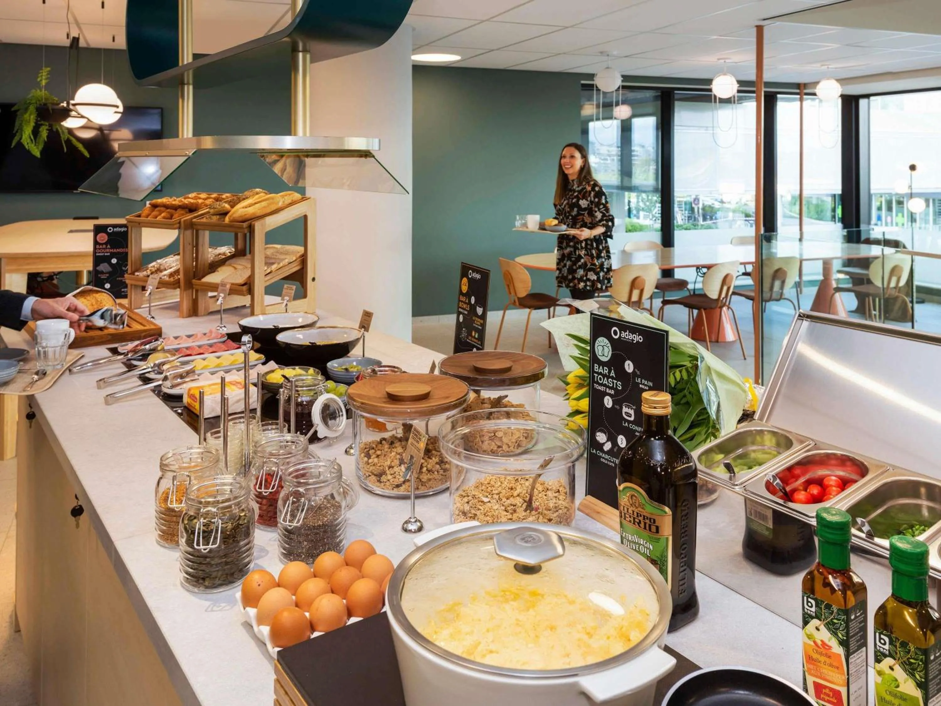 Property building in Adagio access Brussels Delta