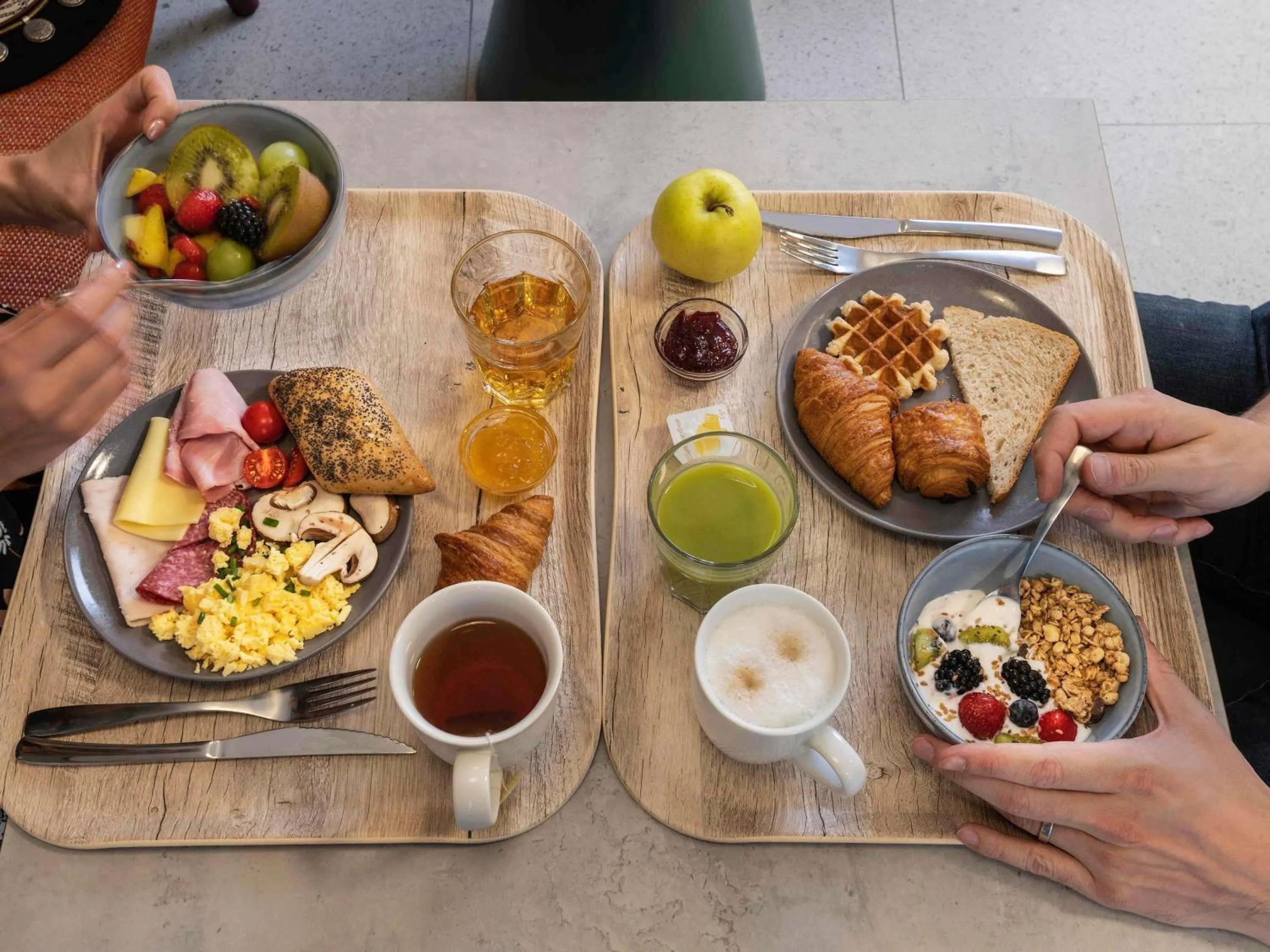 Breakfast in Adagio access Brussels Delta