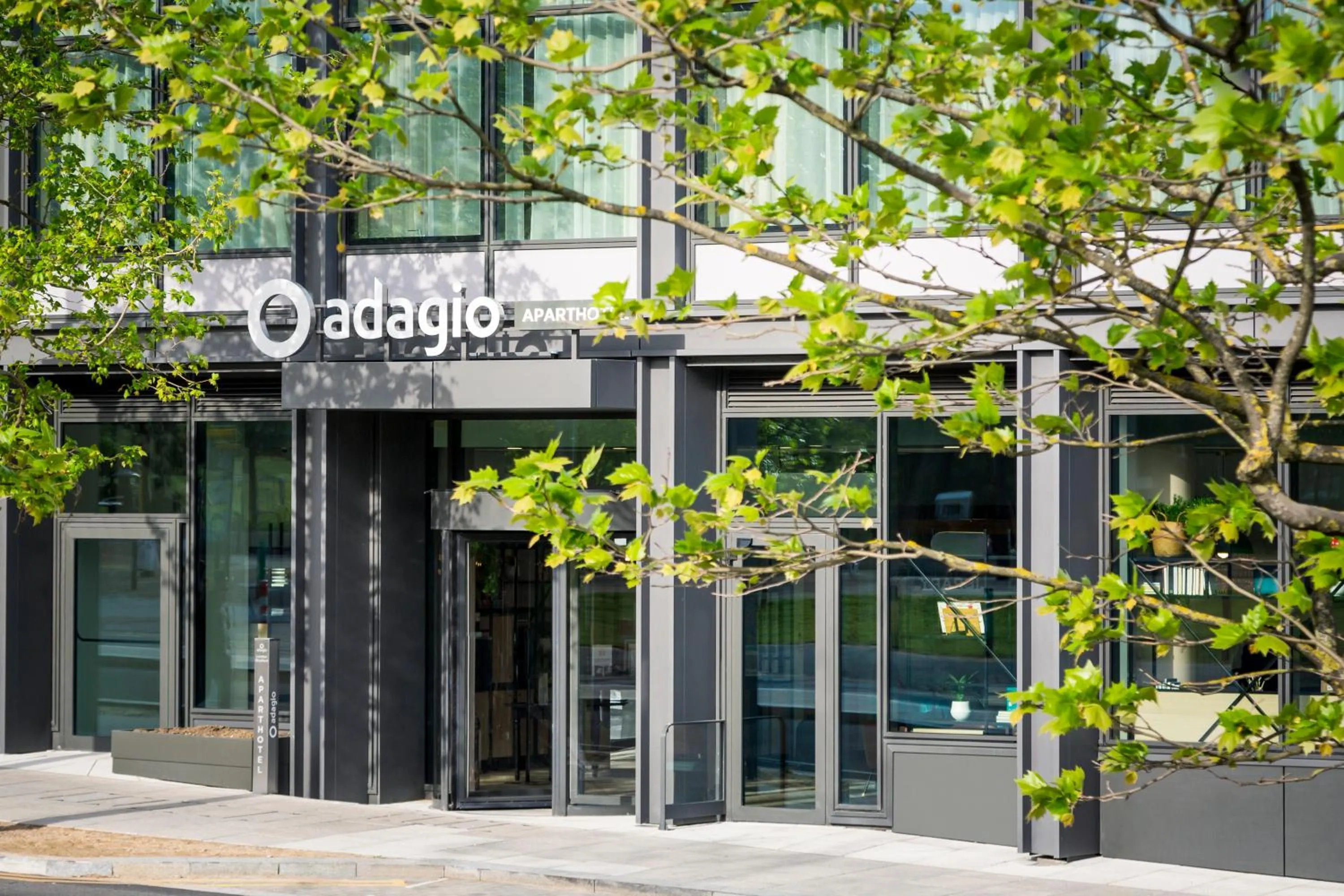 Facade/entrance in Aparthotel Adagio London Stratford