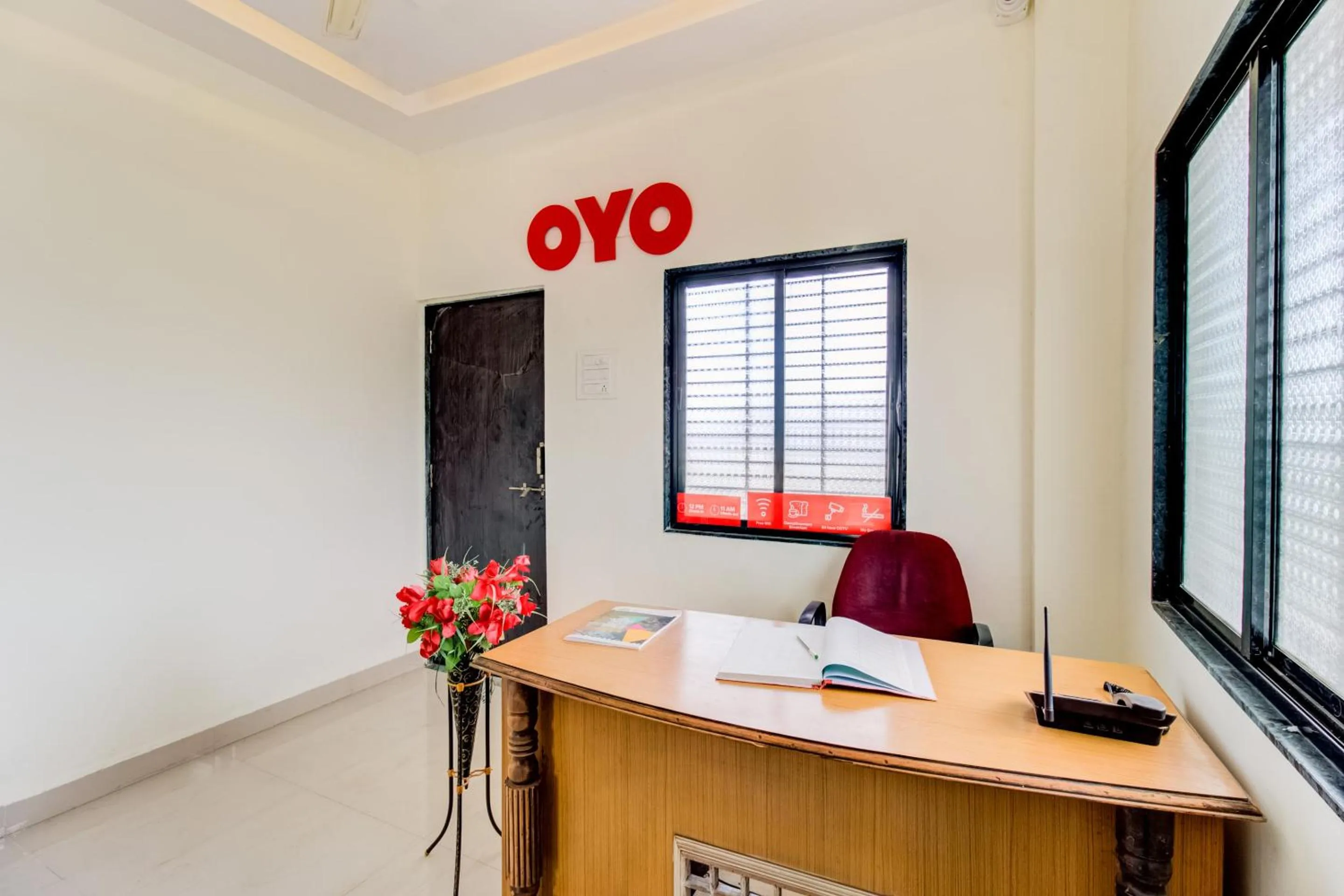 Lobby or reception in Hotel O 80 City Center