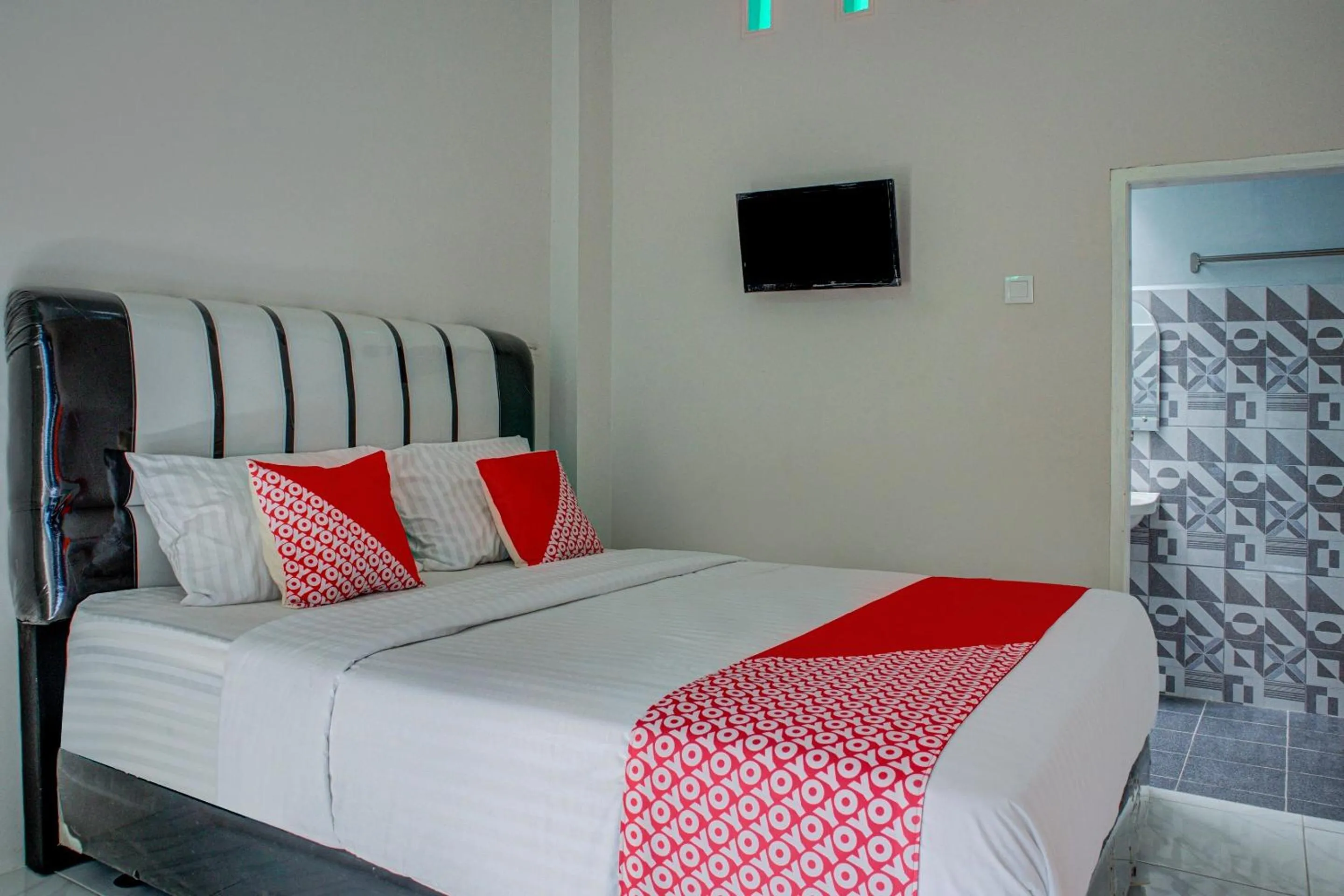 Bedroom in OYO 3266 Alifah Residence Syariah