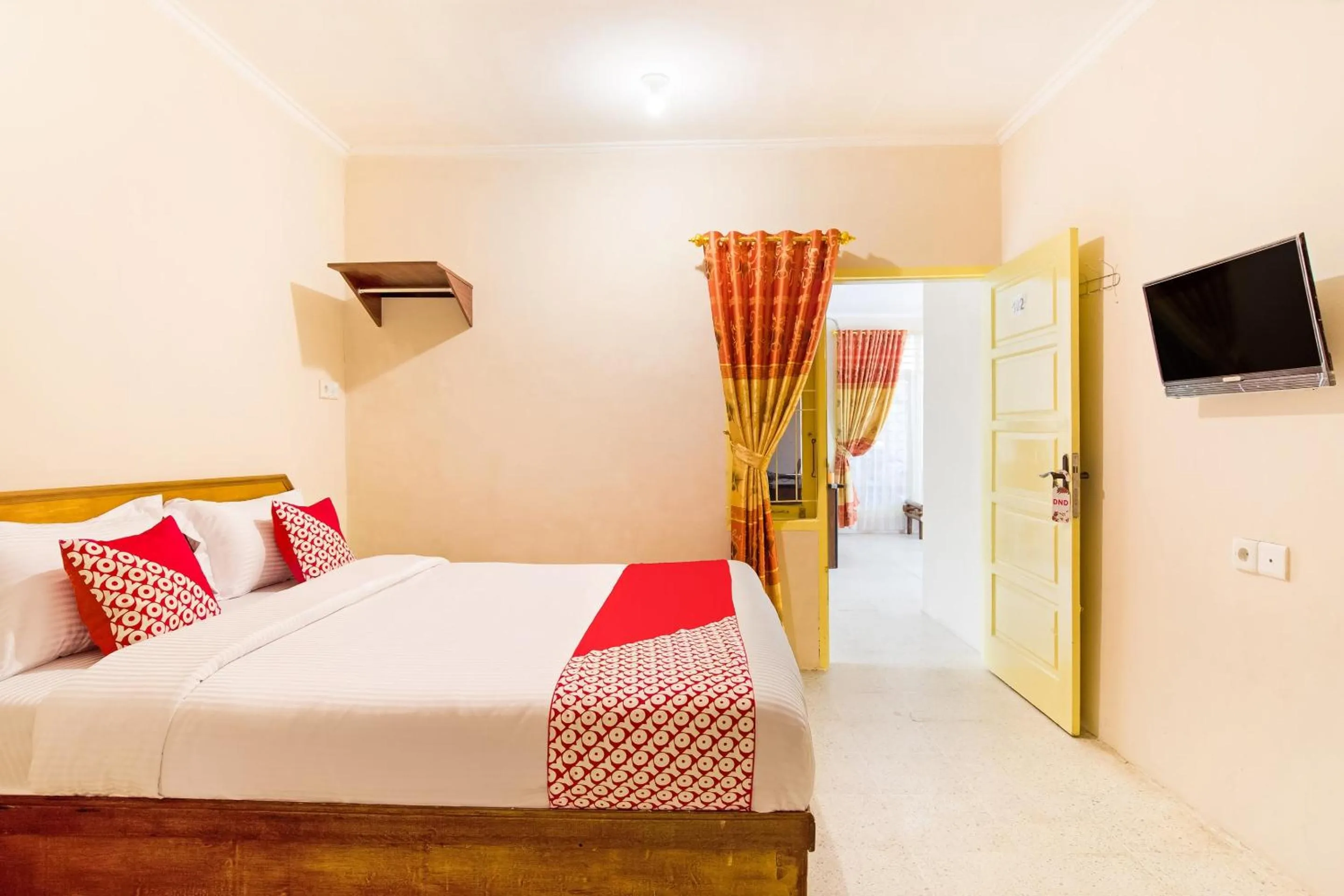 Bedroom in Hotel O Lansano Residence Syariah