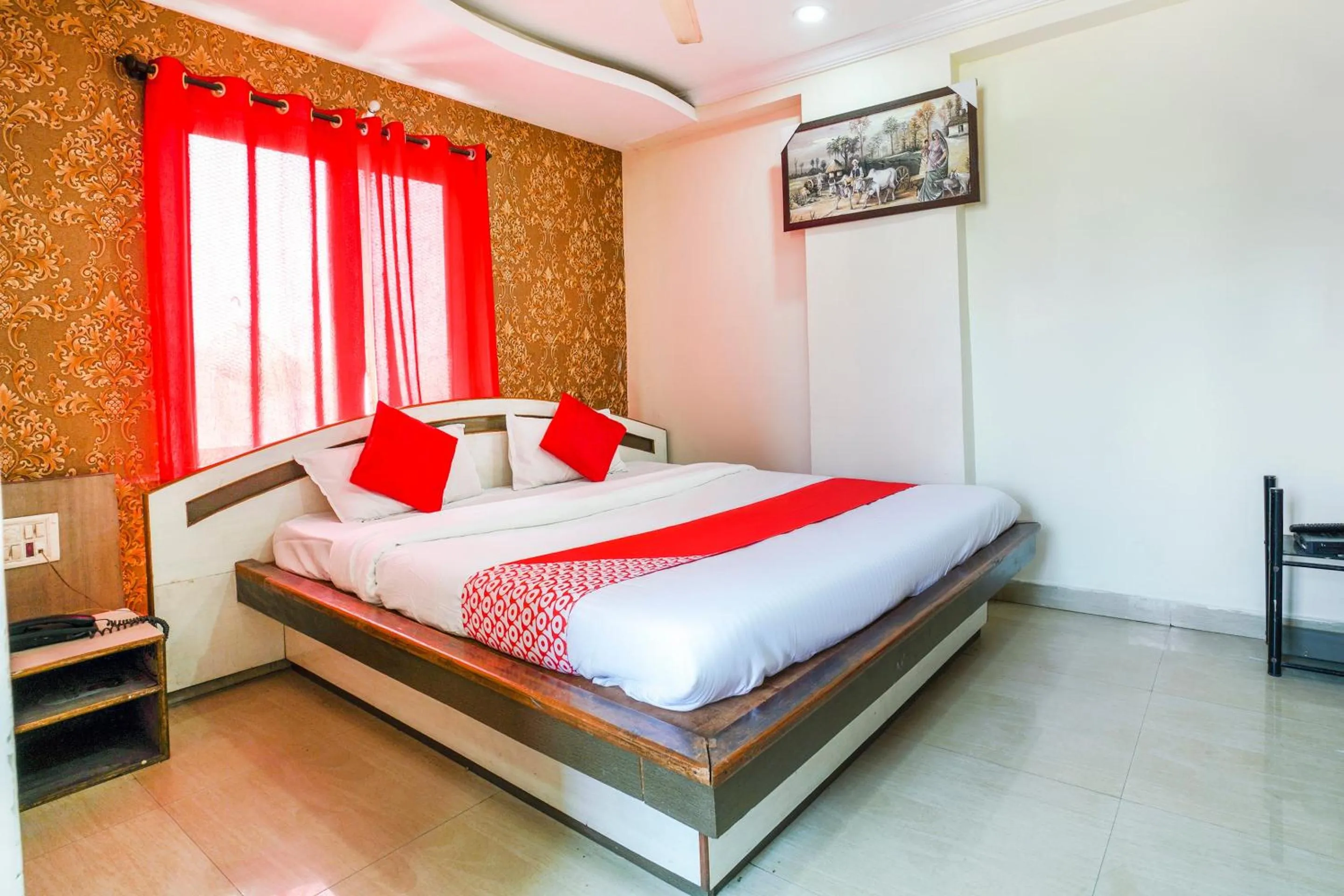 Bedroom, Bed in SPOT ON Hotel Hyderabad Continental