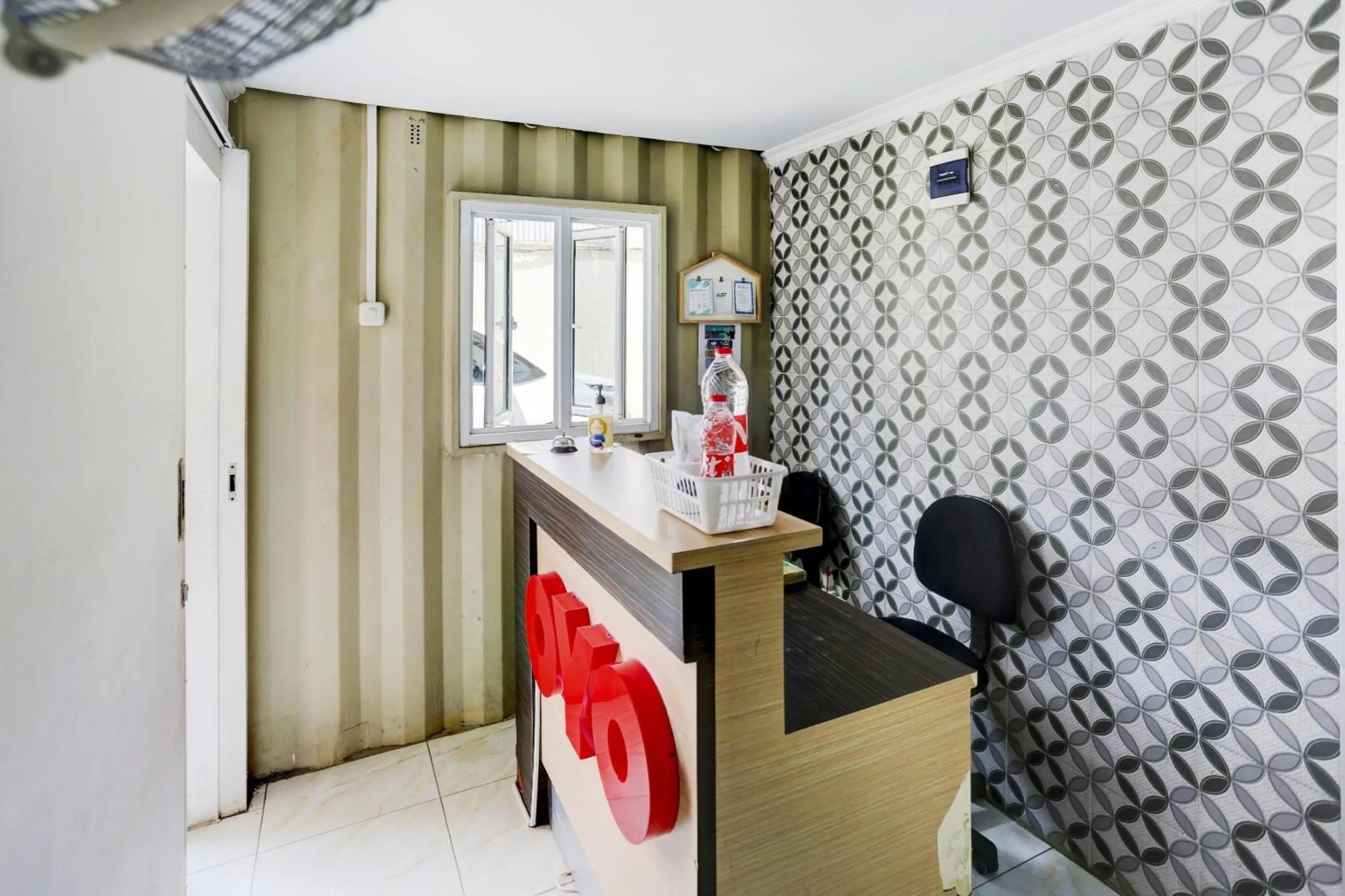 Lobby or reception in Capital O 3300 Nadjara Residence Syariah