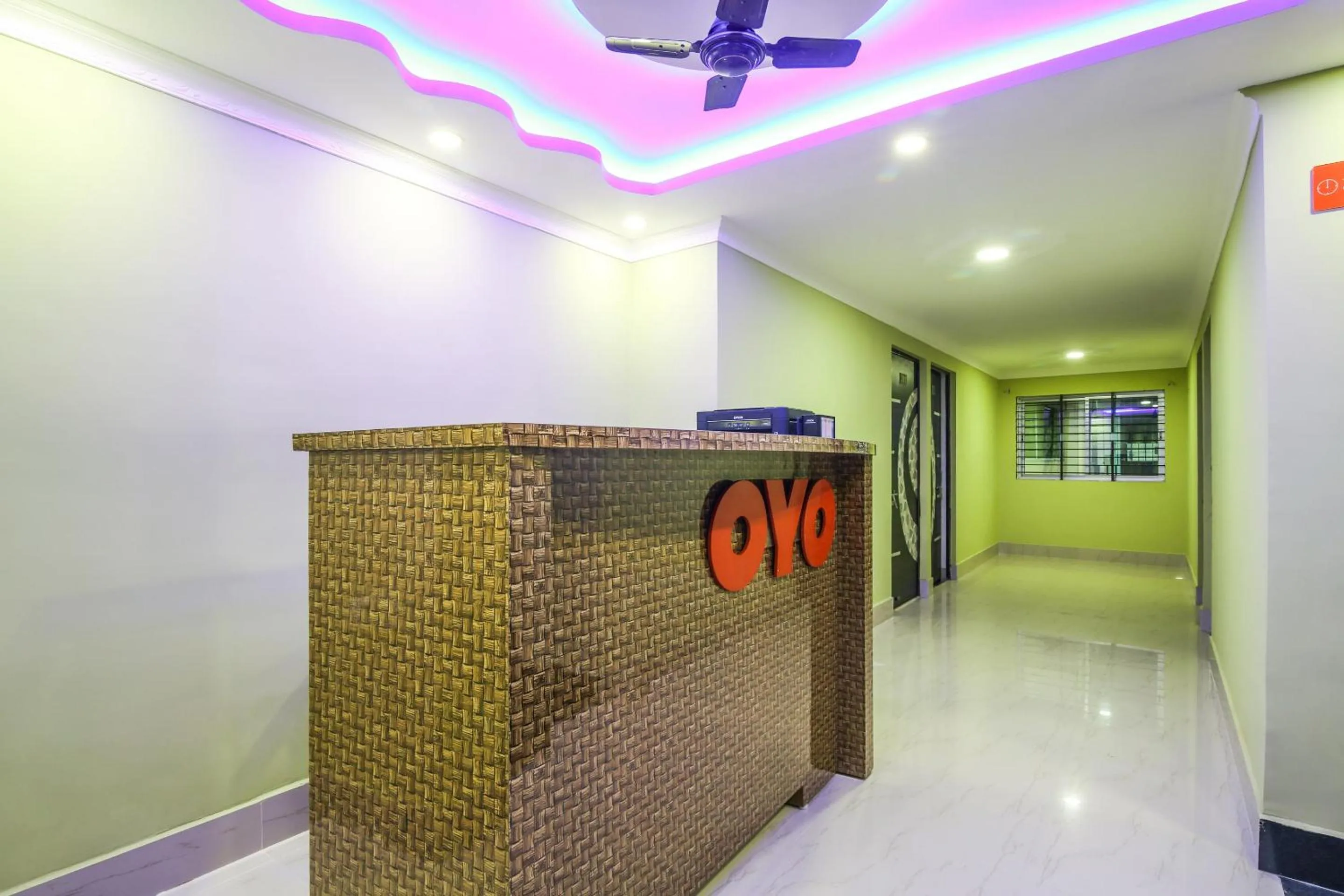 Lobby or reception in Super Hotel O Lokenath