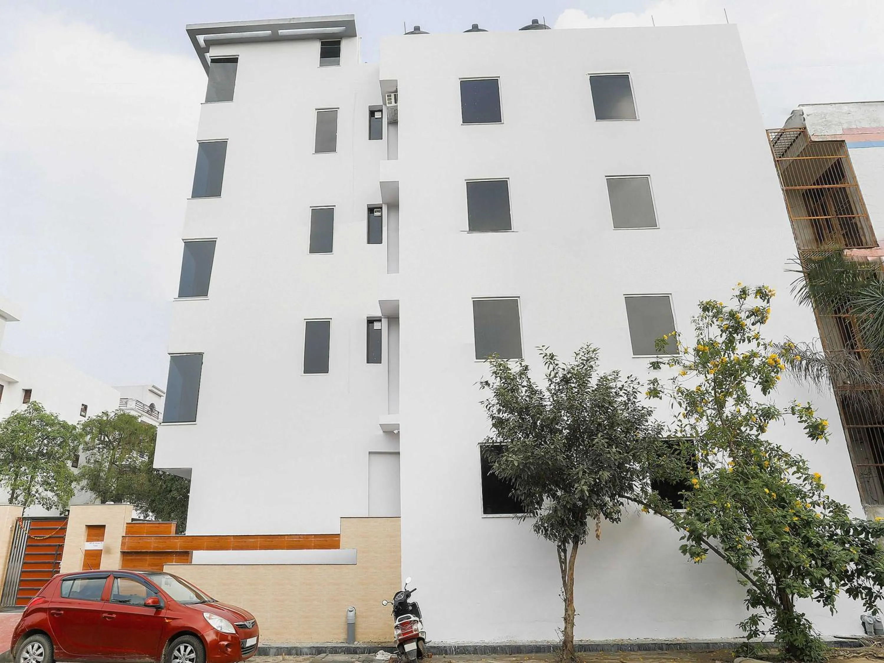 Facade/entrance in Hotel O GRANDEUR HOTEL