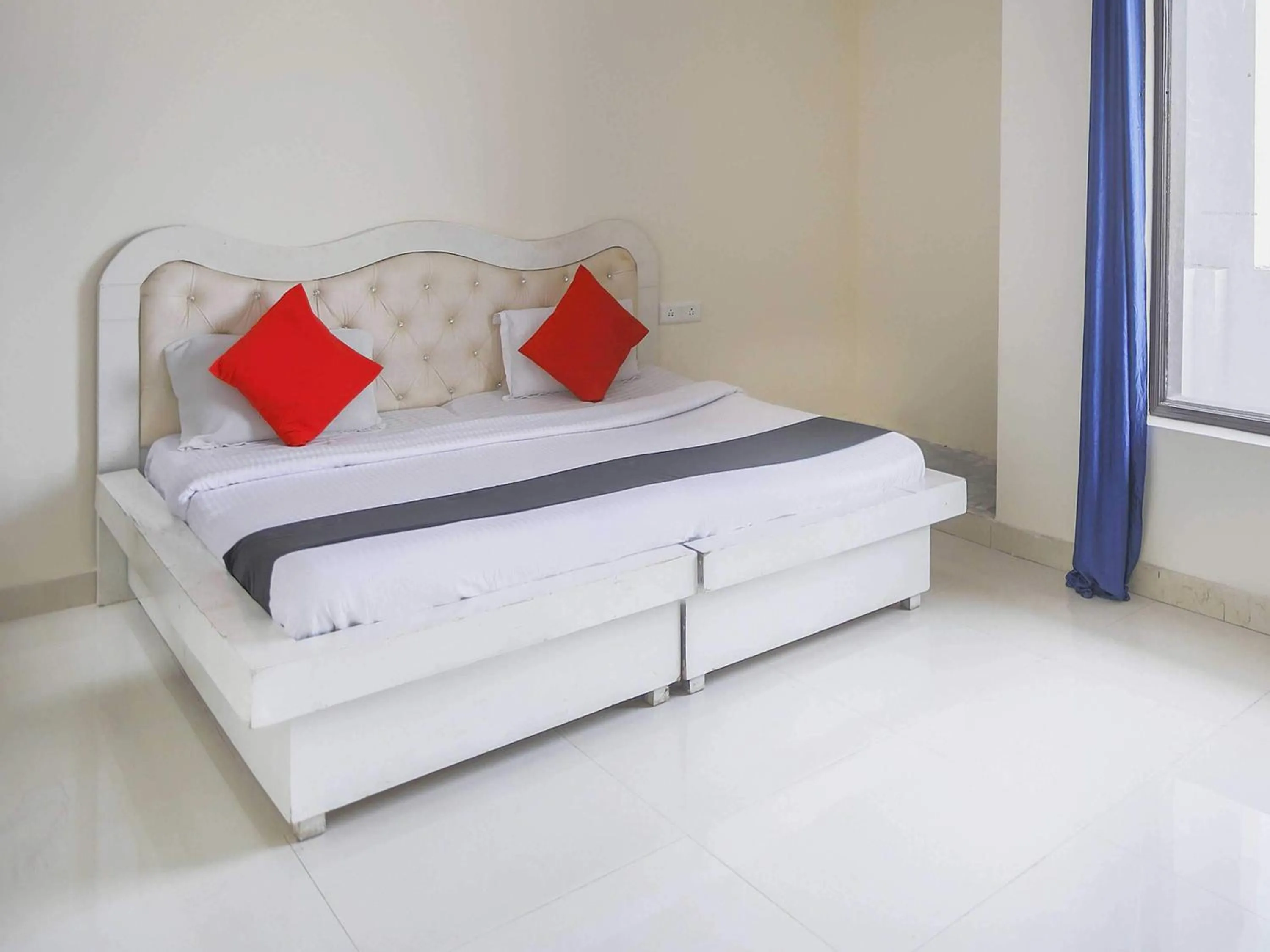 Bedroom in Hotel O GRANDEUR HOTEL