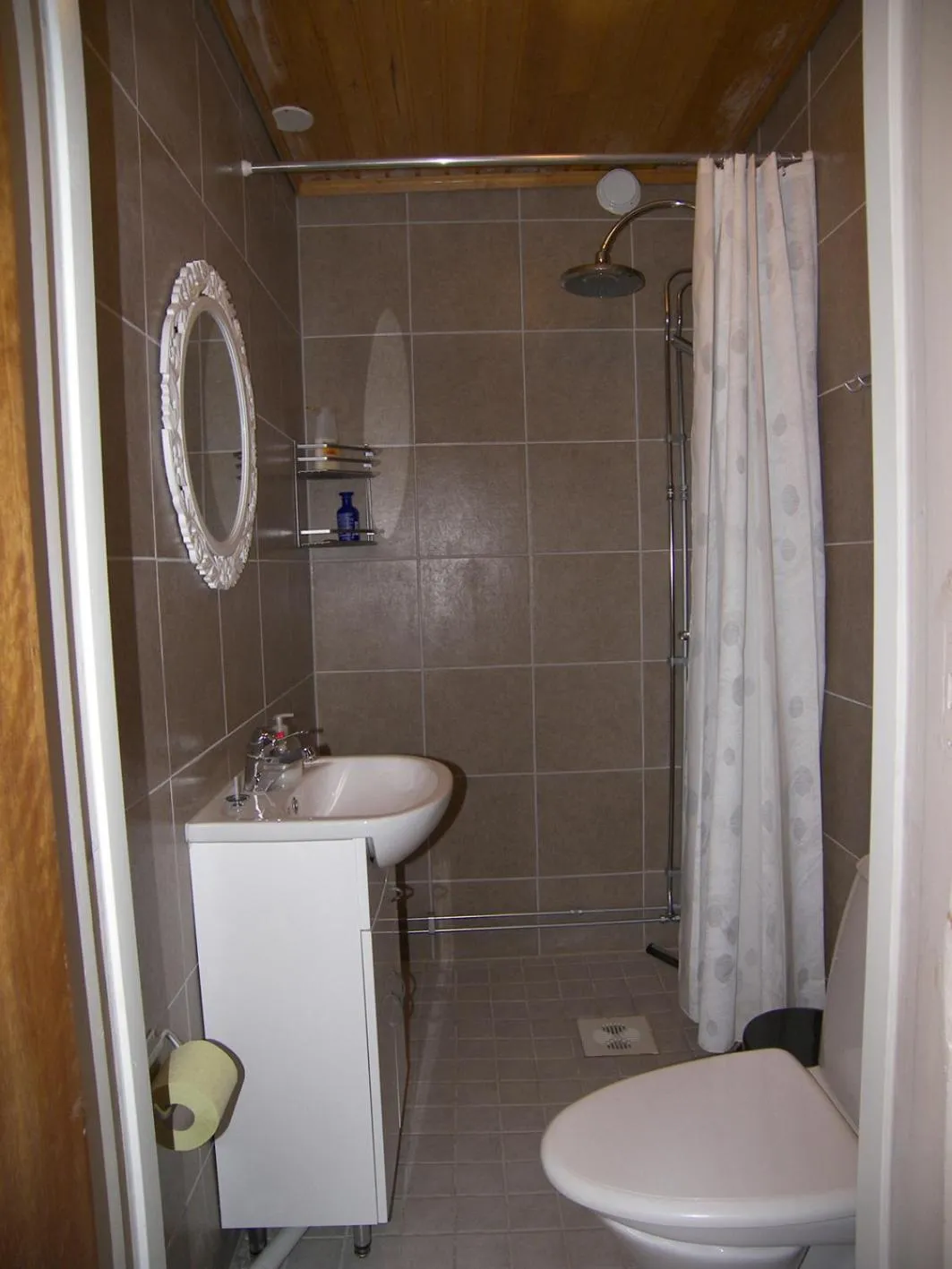 Bathroom in E-City B&B