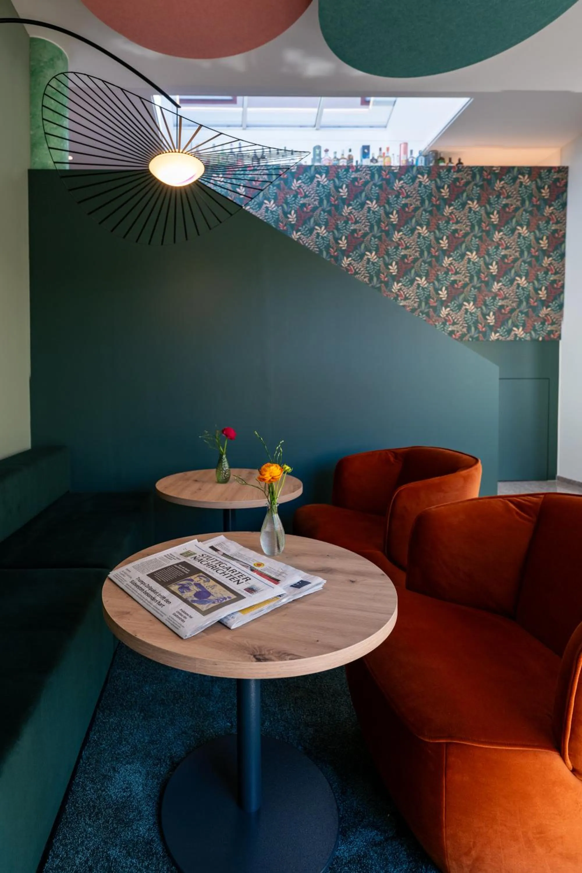 Restaurant/places to eat in Hotel Azenberg