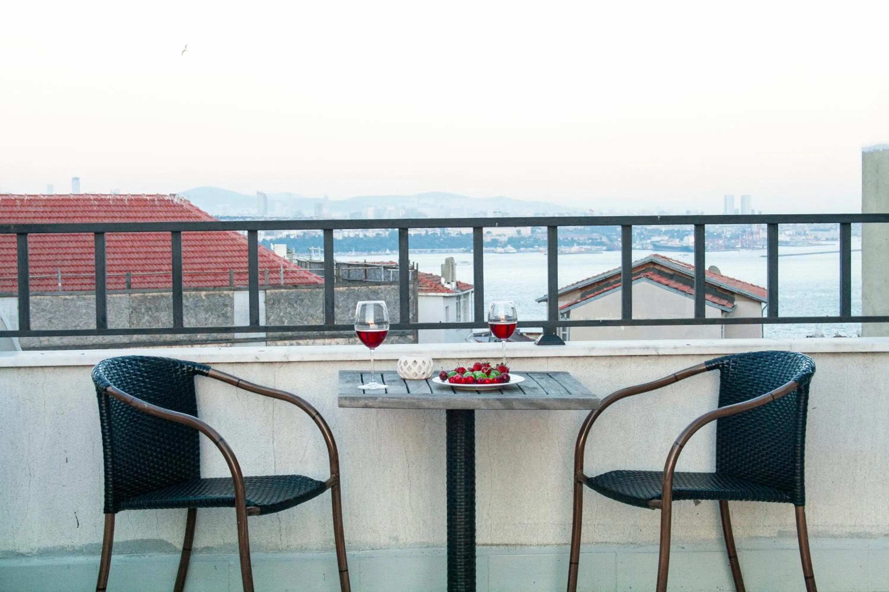 Balcony/Terrace in Maravilloso Hotel Galata