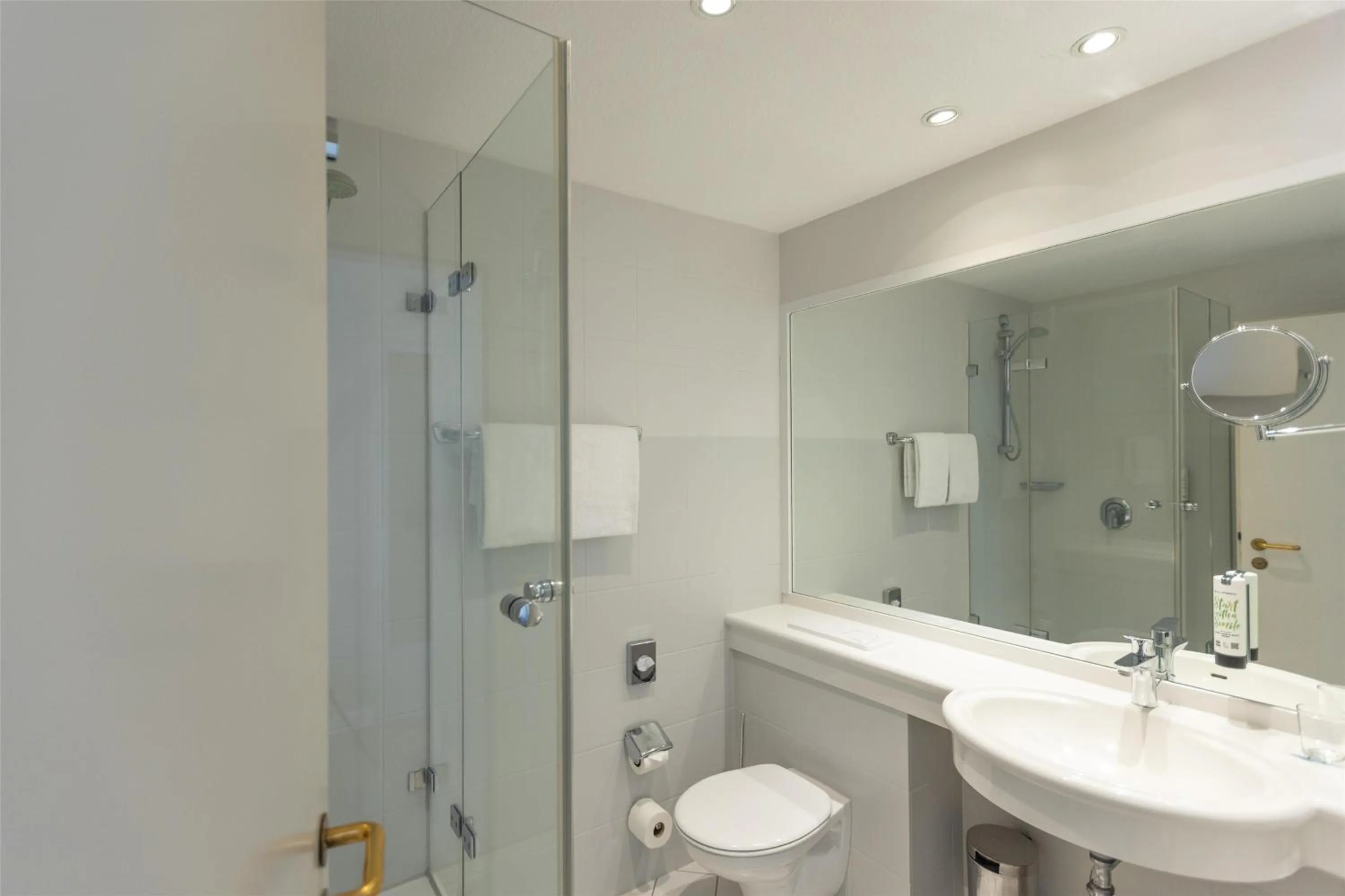 Bedroom in Best Western Plus Theodor Storm Hotel