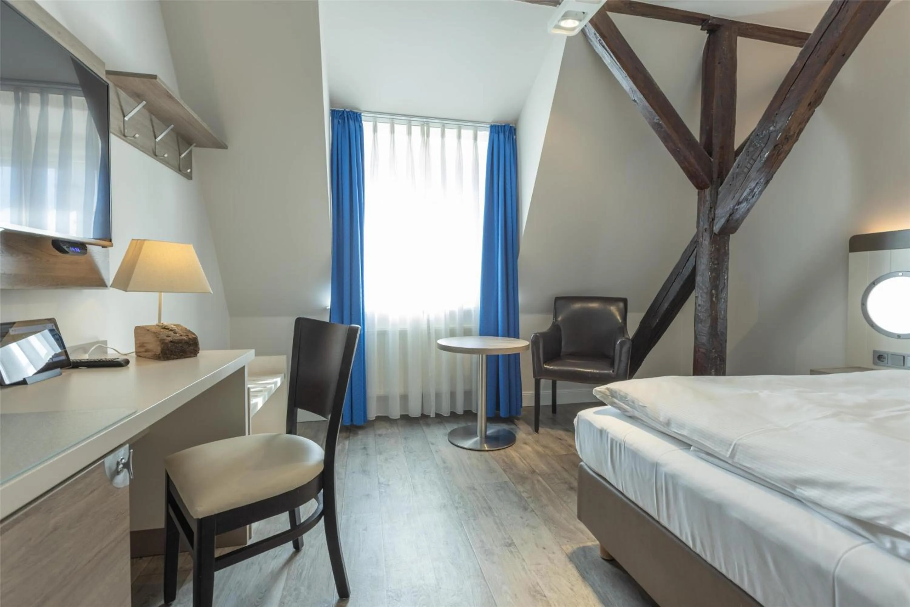 Bedroom, Bed in Best Western Plus Theodor Storm Hotel