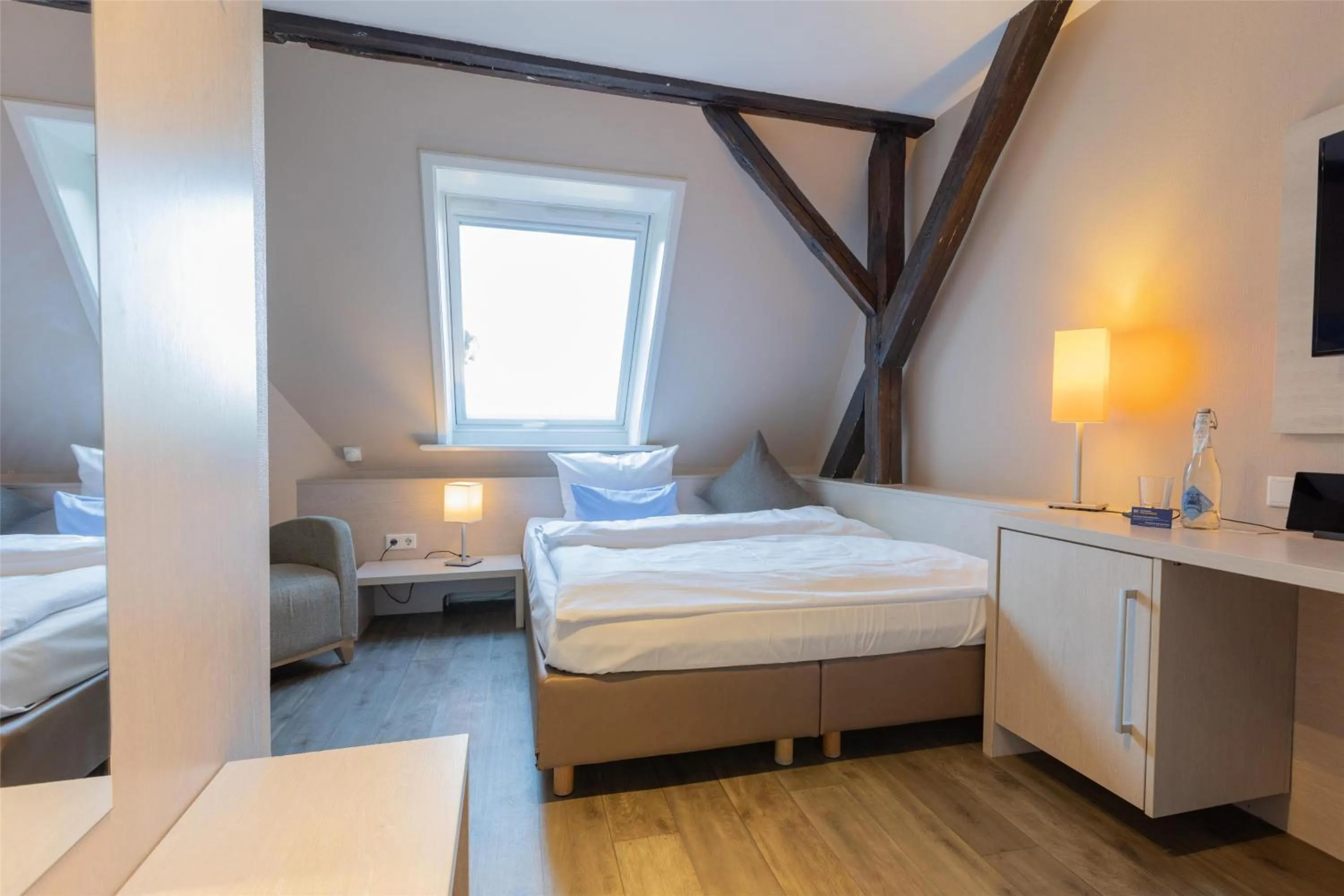 Bedroom, Bed in Best Western Plus Theodor Storm Hotel