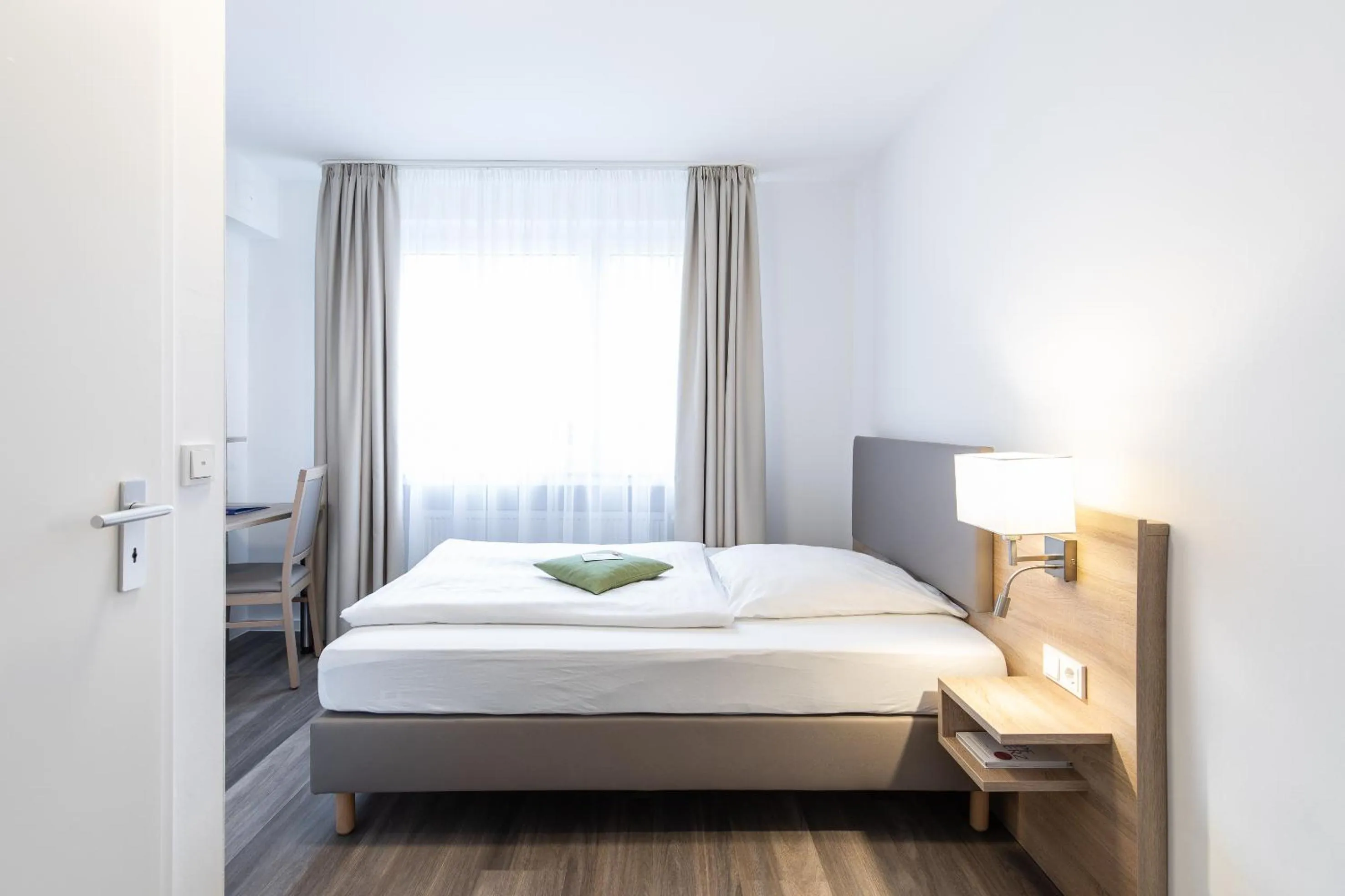 Bed in Köln 2020