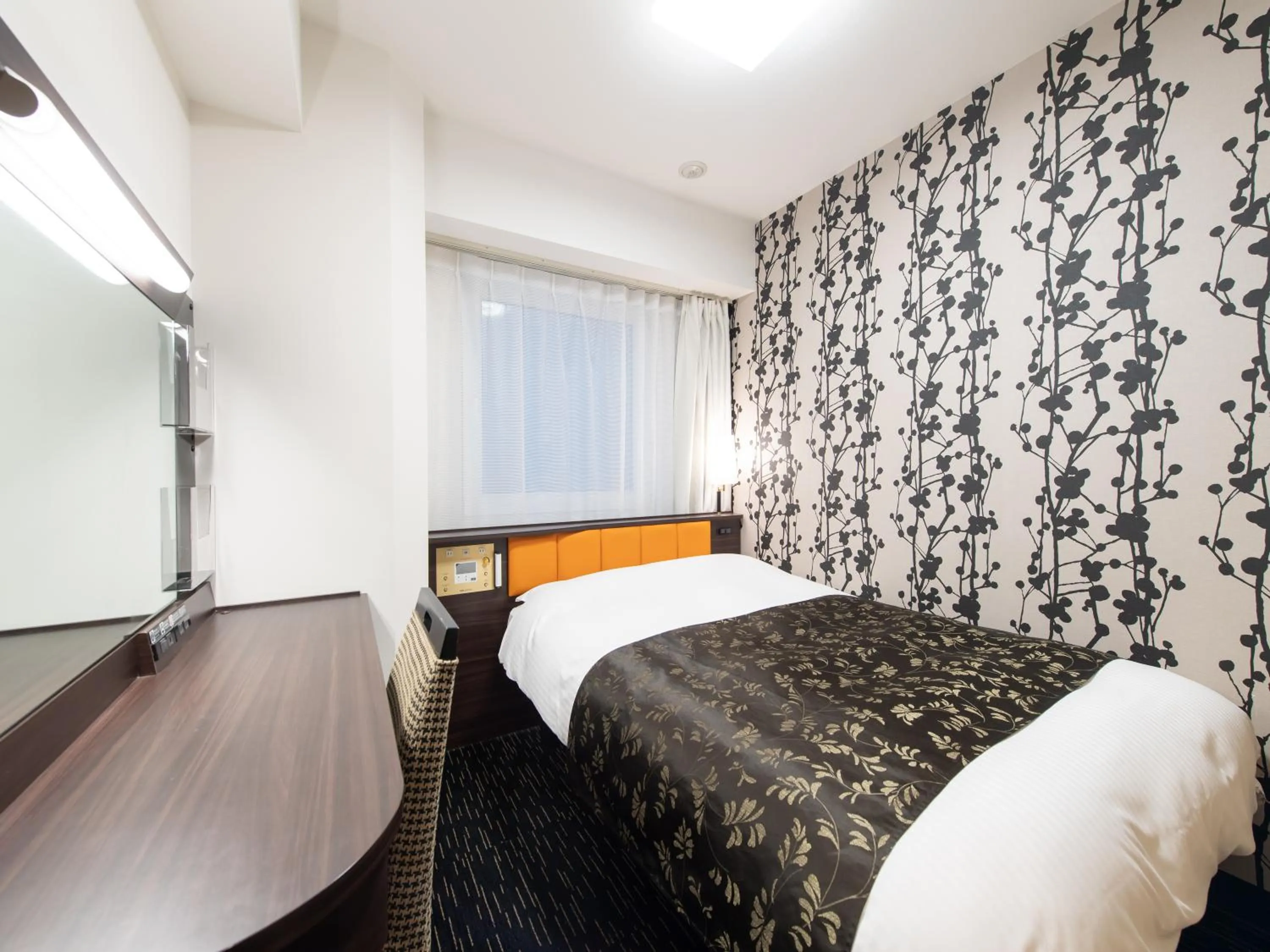 Bed in APA Hotel Ueno Hirokoji