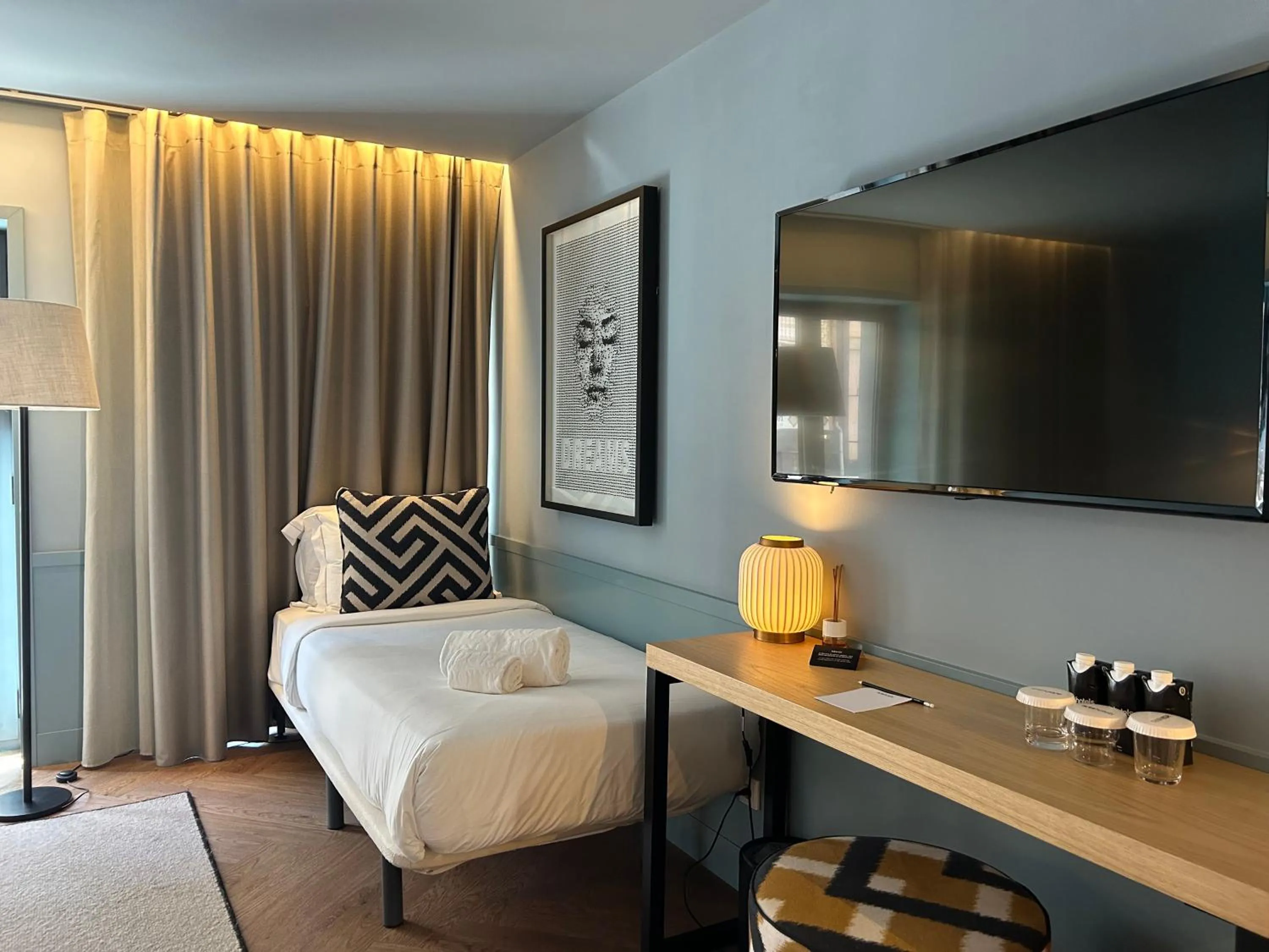 Bedroom, Bed in Pur Oporto Boutique Hotel by actahotels