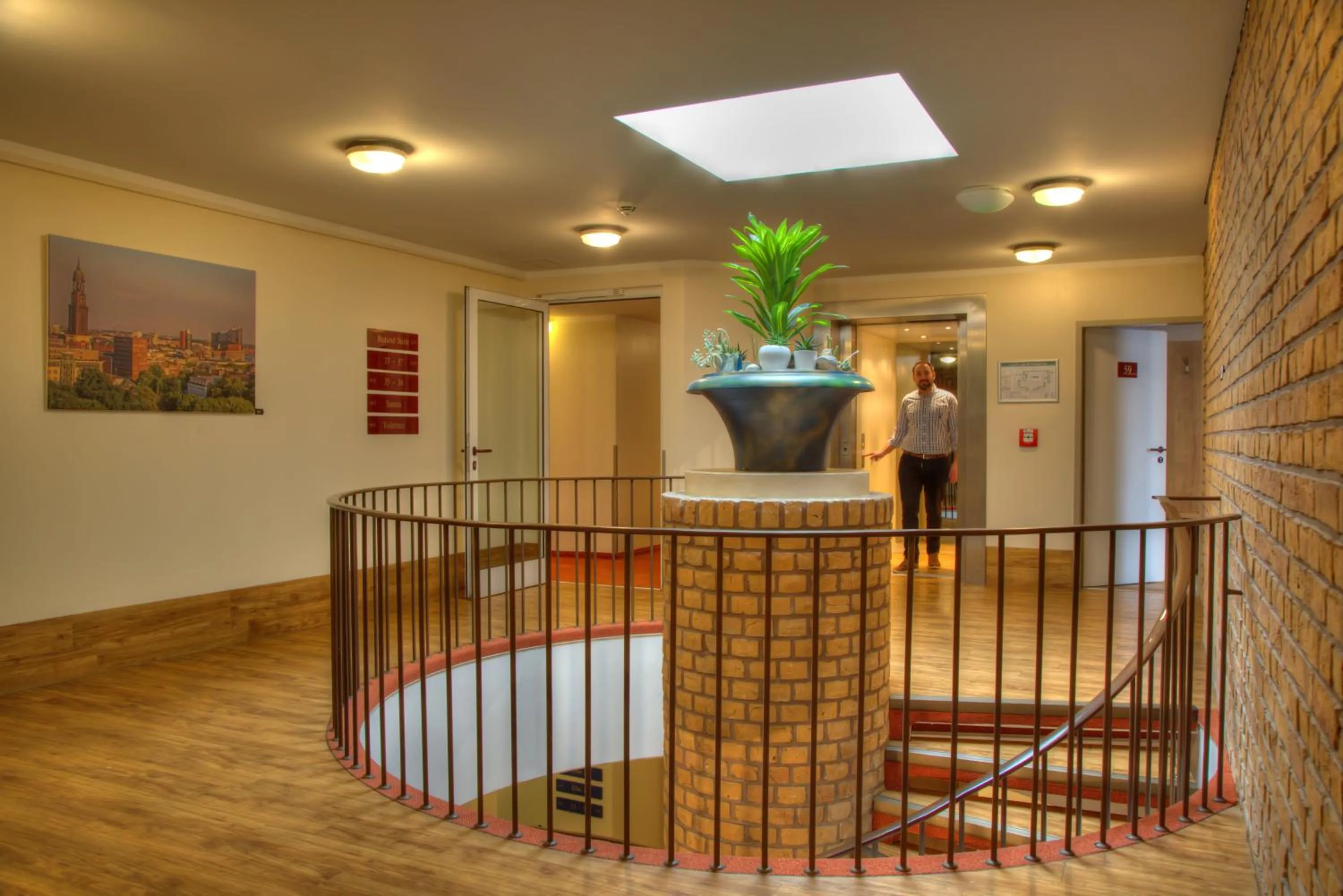 Property building in Hotel Kreuzer