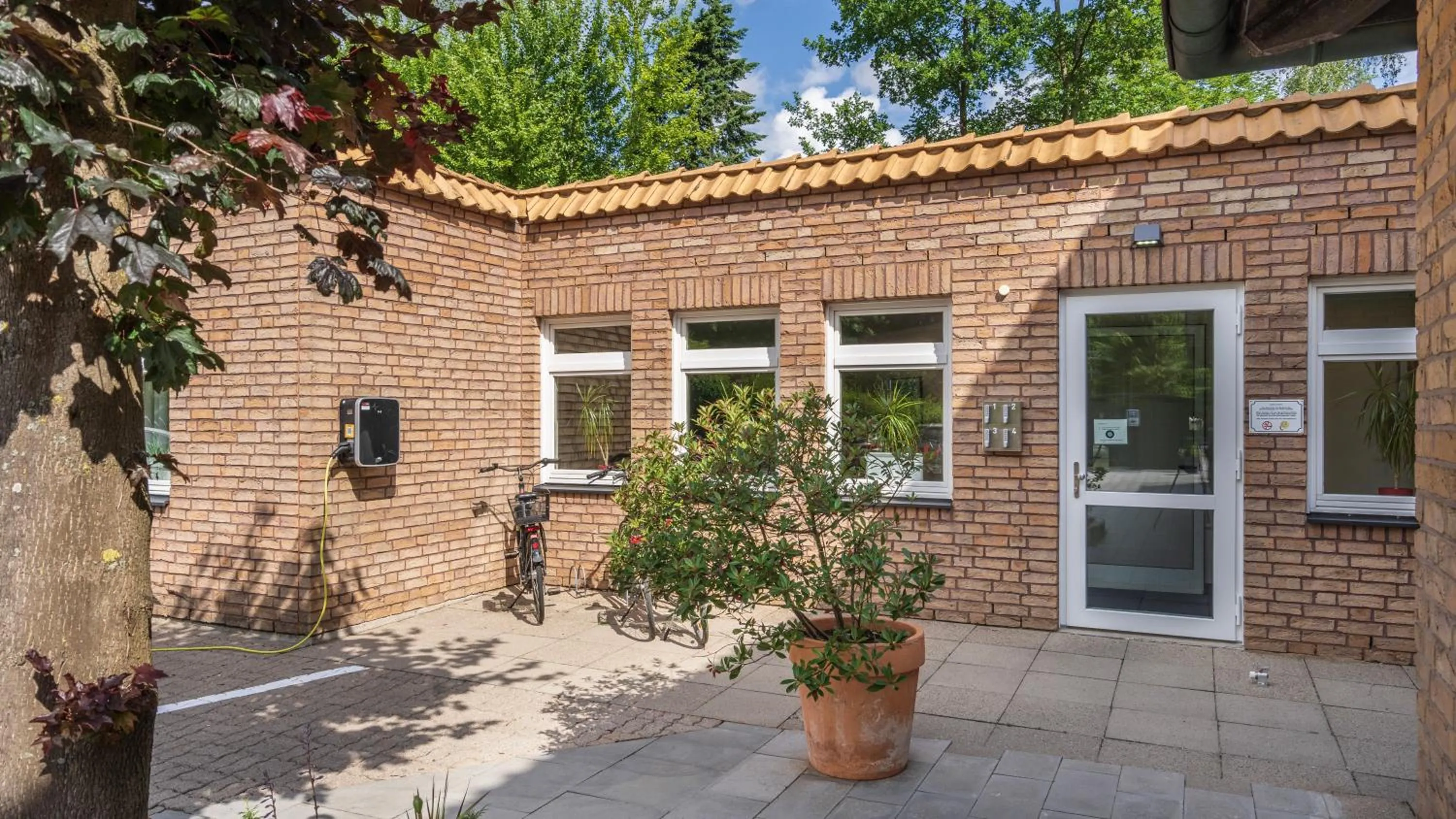 Property building in Hotel Kreuzer