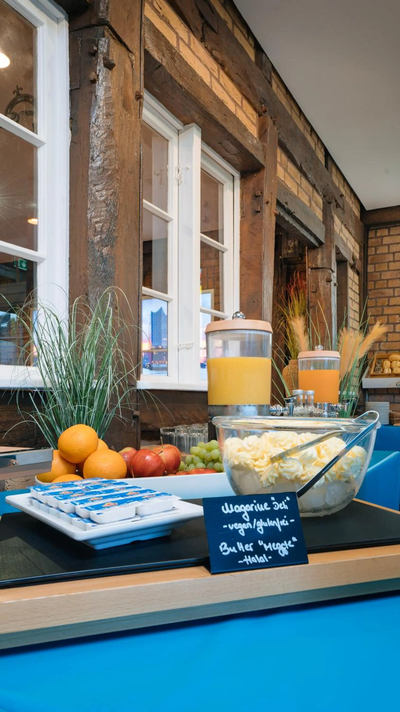 Breakfast in Hotel Kreuzer