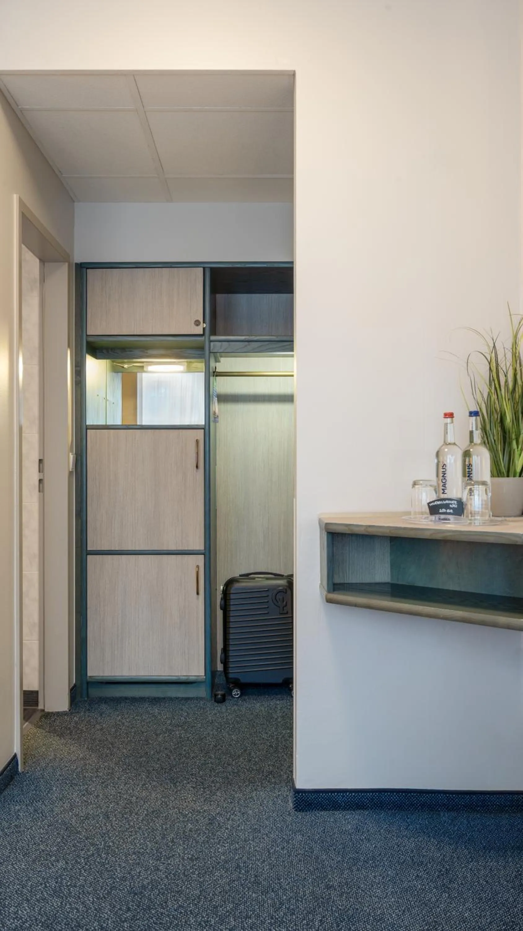 wardrobe in Hotel Kreuzer