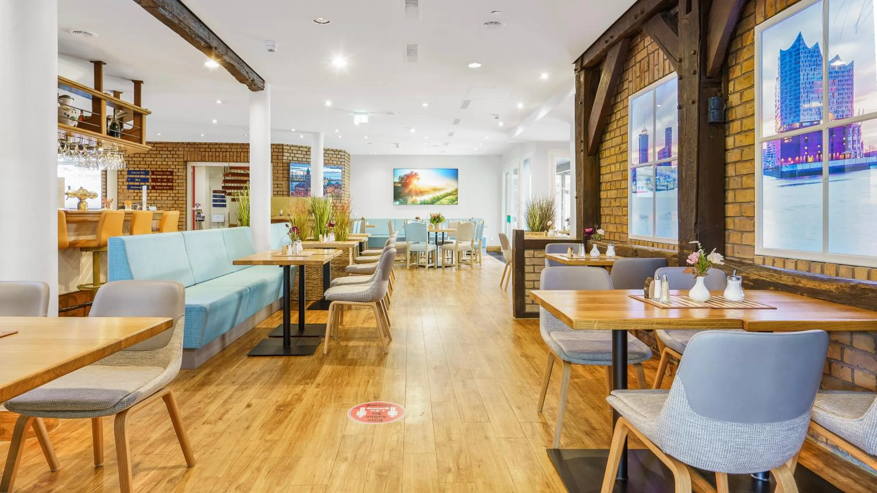 Property building in Hotel Kreuzer