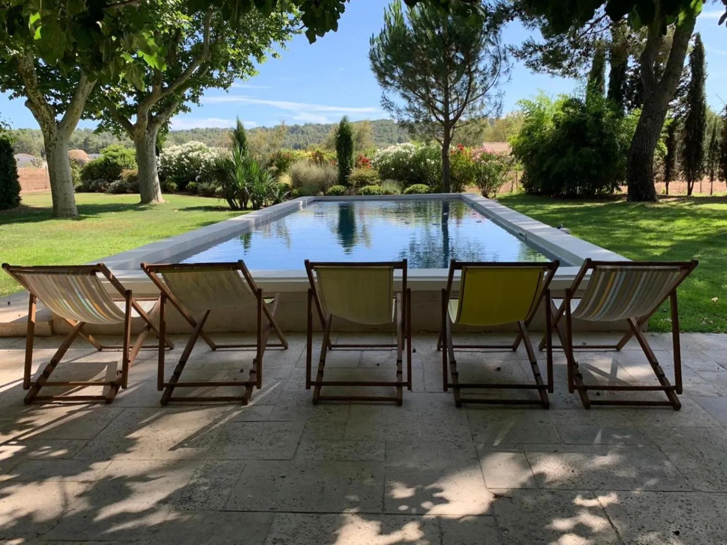 Swimming pool in La Melizanne