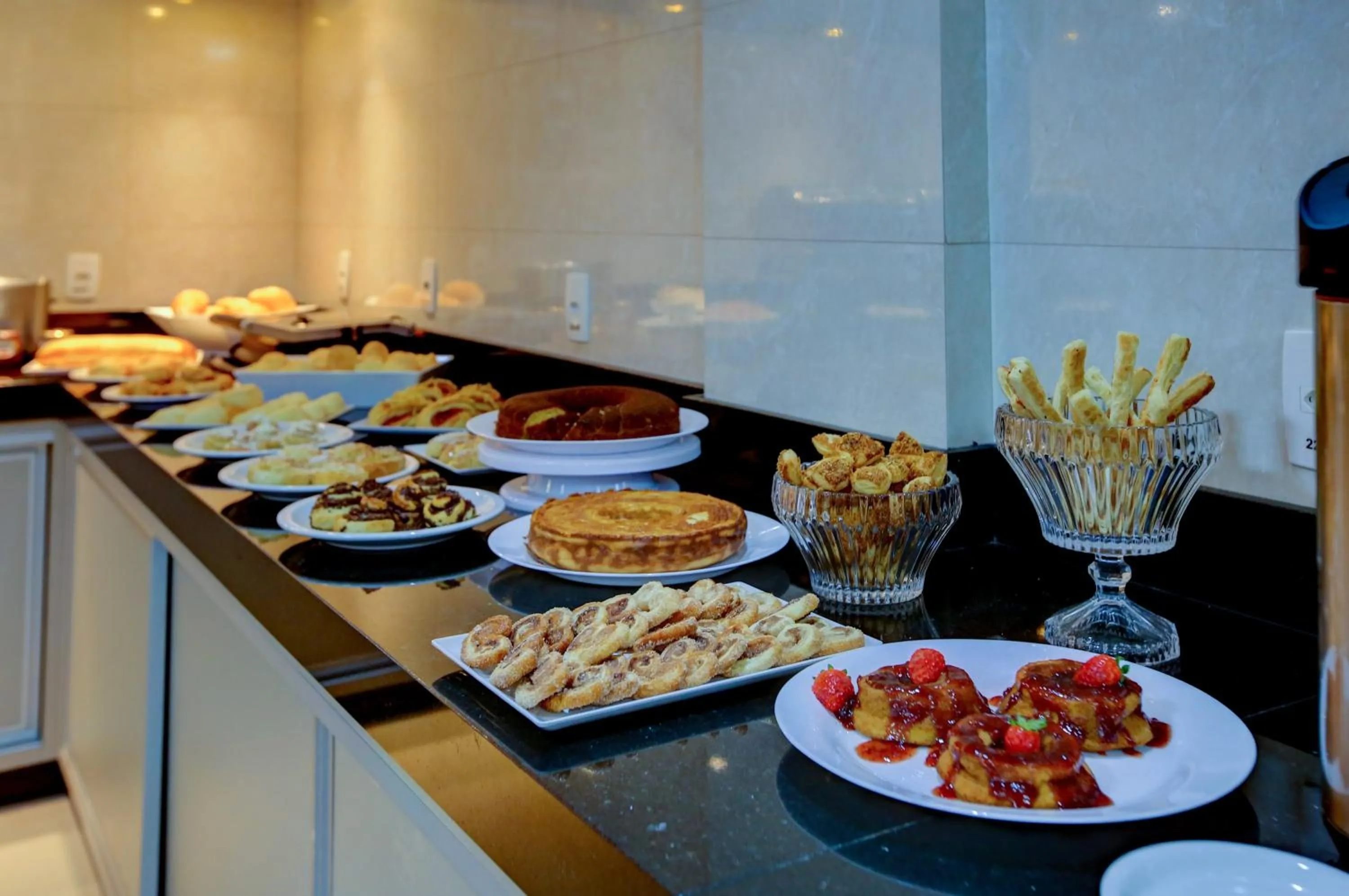 Food in Novares Hotel