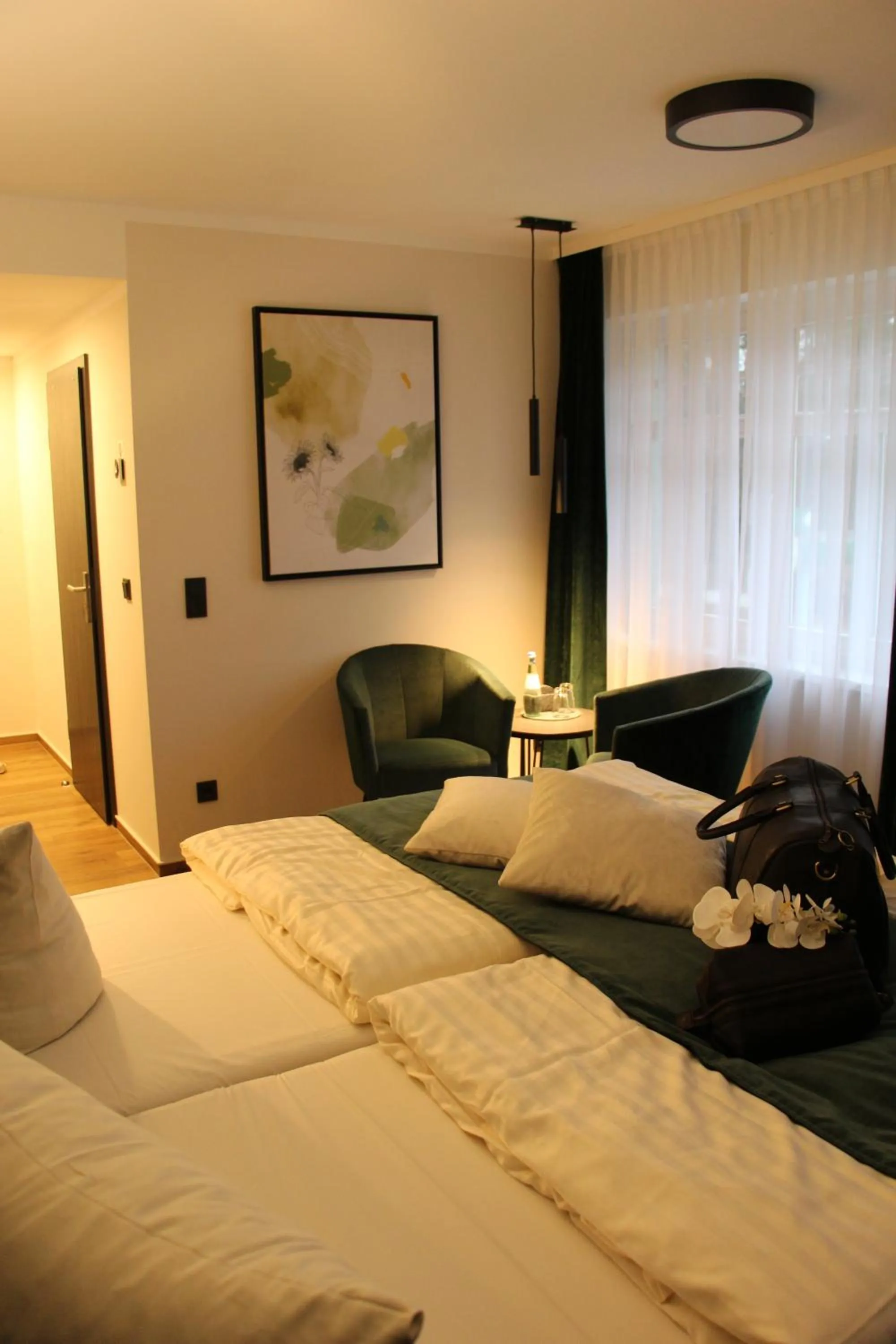 Photo of the whole room, Bed in Seehotel Ecktannen