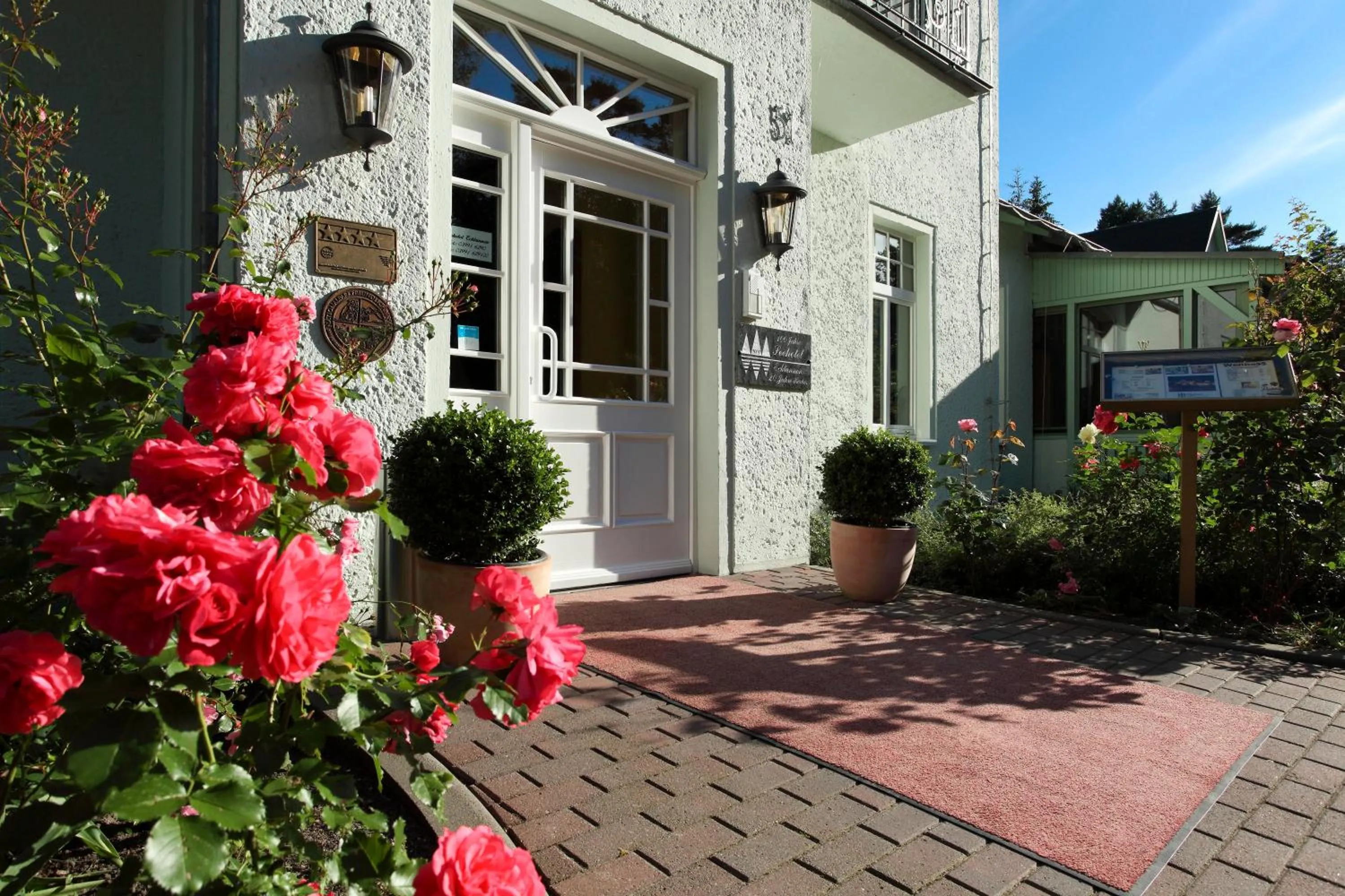 Facade/entrance in Seehotel Ecktannen