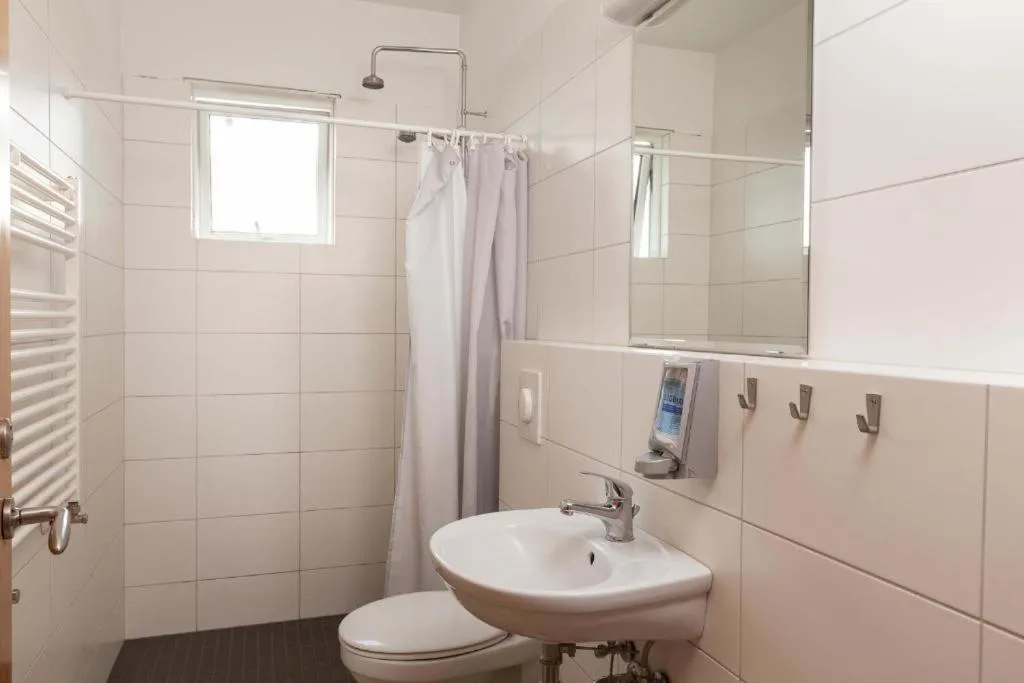 Shower in Guesthouse Eldhestar