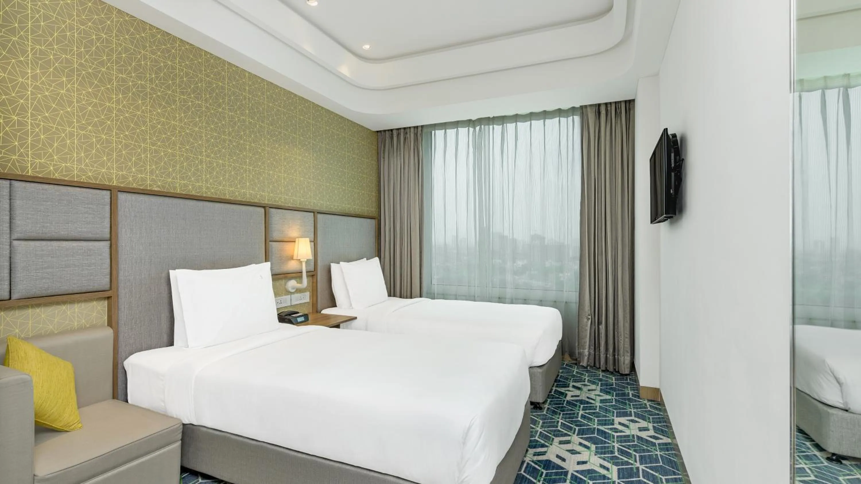 Bed in Holiday Inn Gurugram Sector 90 by IHG