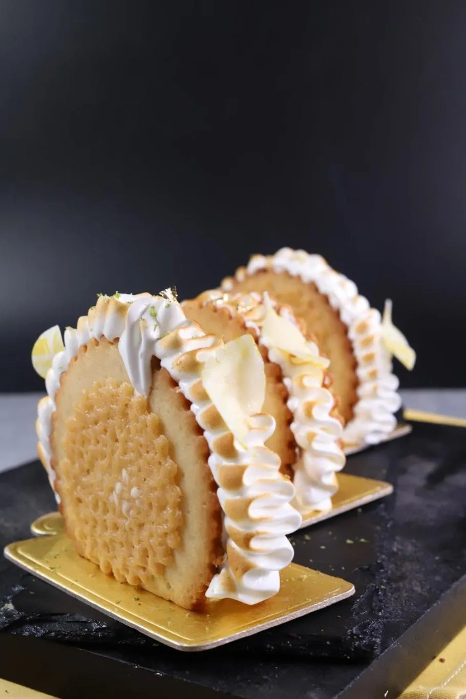 Restaurant/places to eat in Holiday Inn Dhaka City Centre by IHG