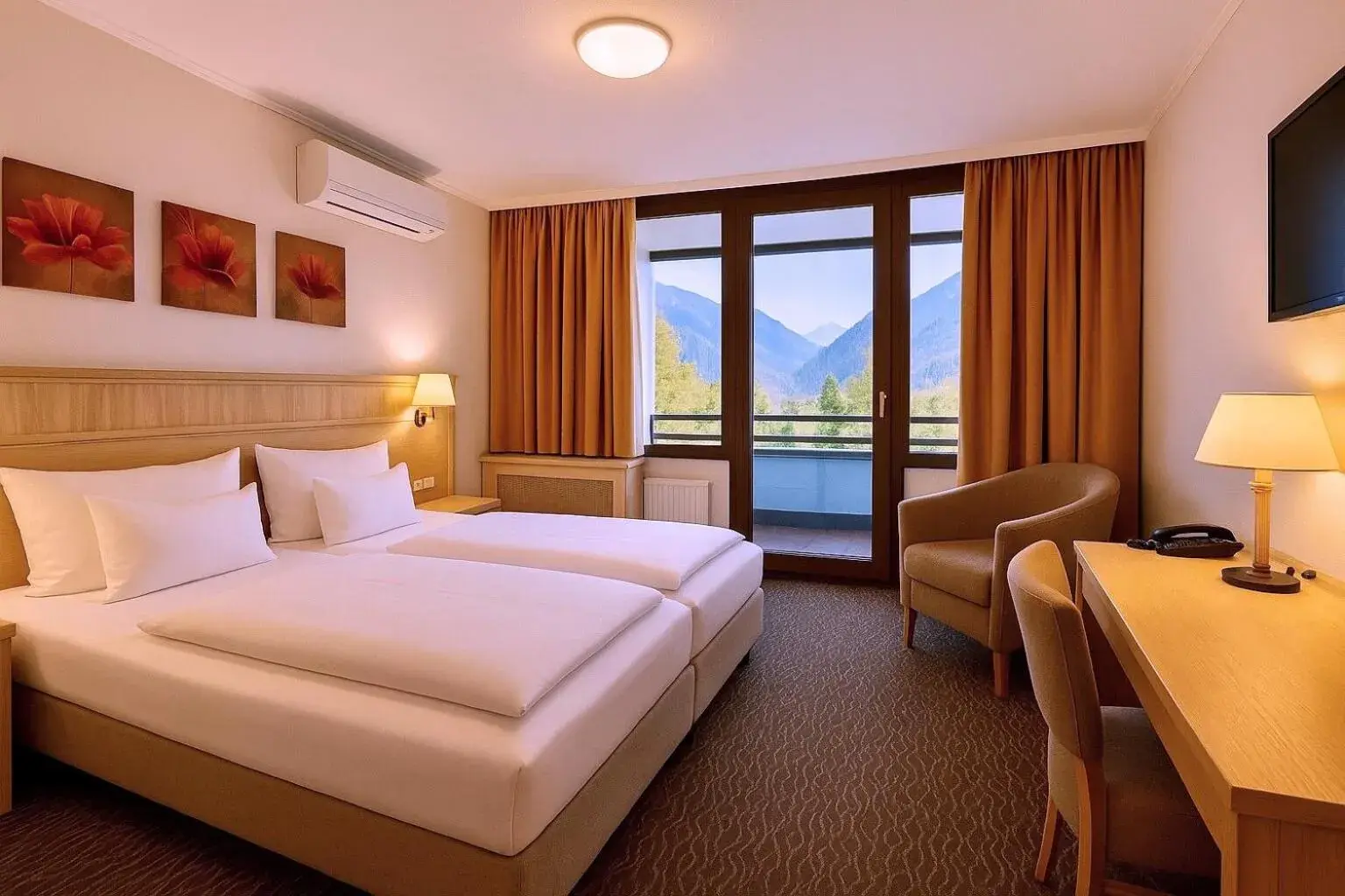 Double Room with Mountain View - single occupancy in AMBER HOTEL Bavaria Superior Double Room with Mountain View - single occupancy in AMBER HOTEL Bavaria Superior