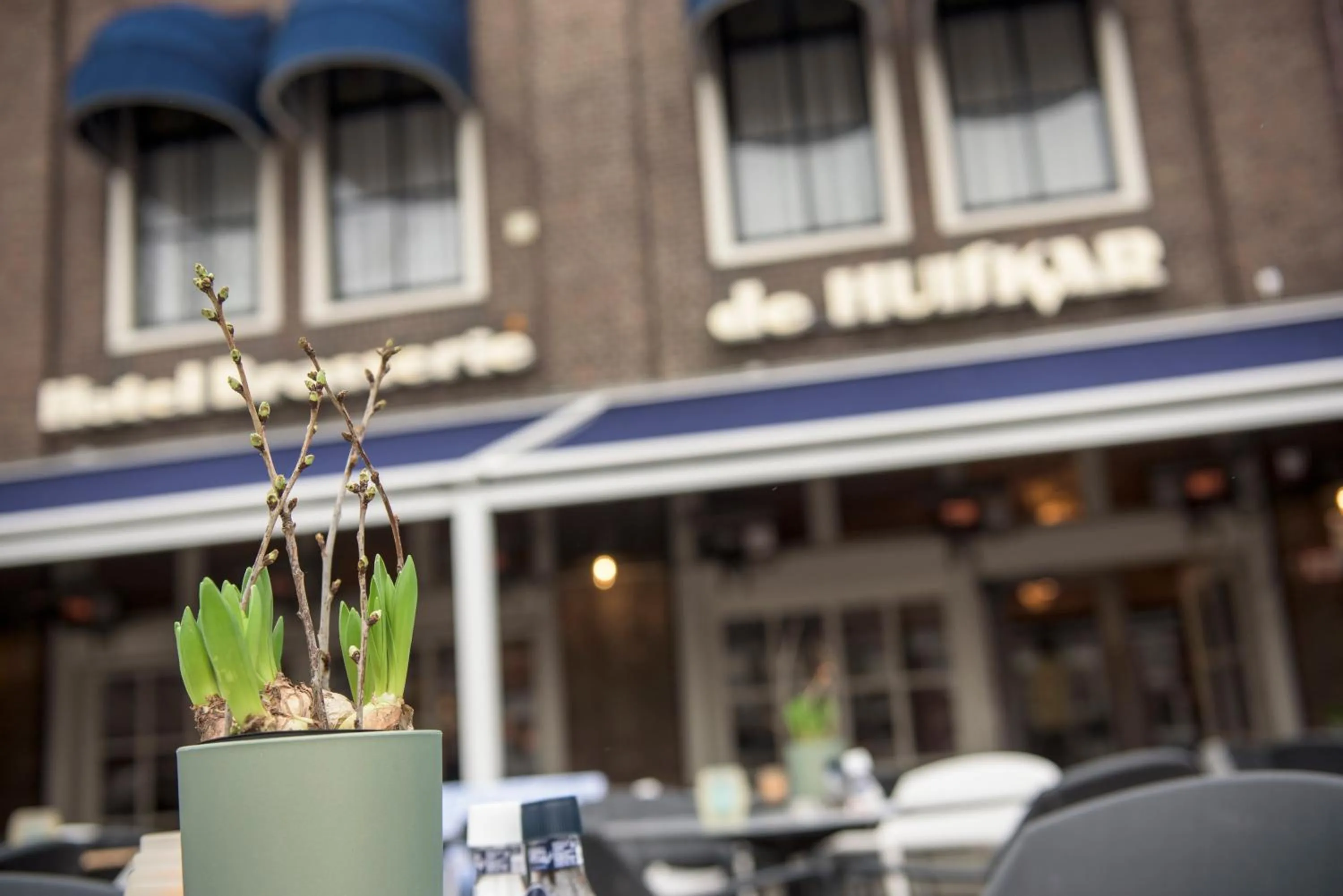 Property building in Hotel Brasserie de Huifkar