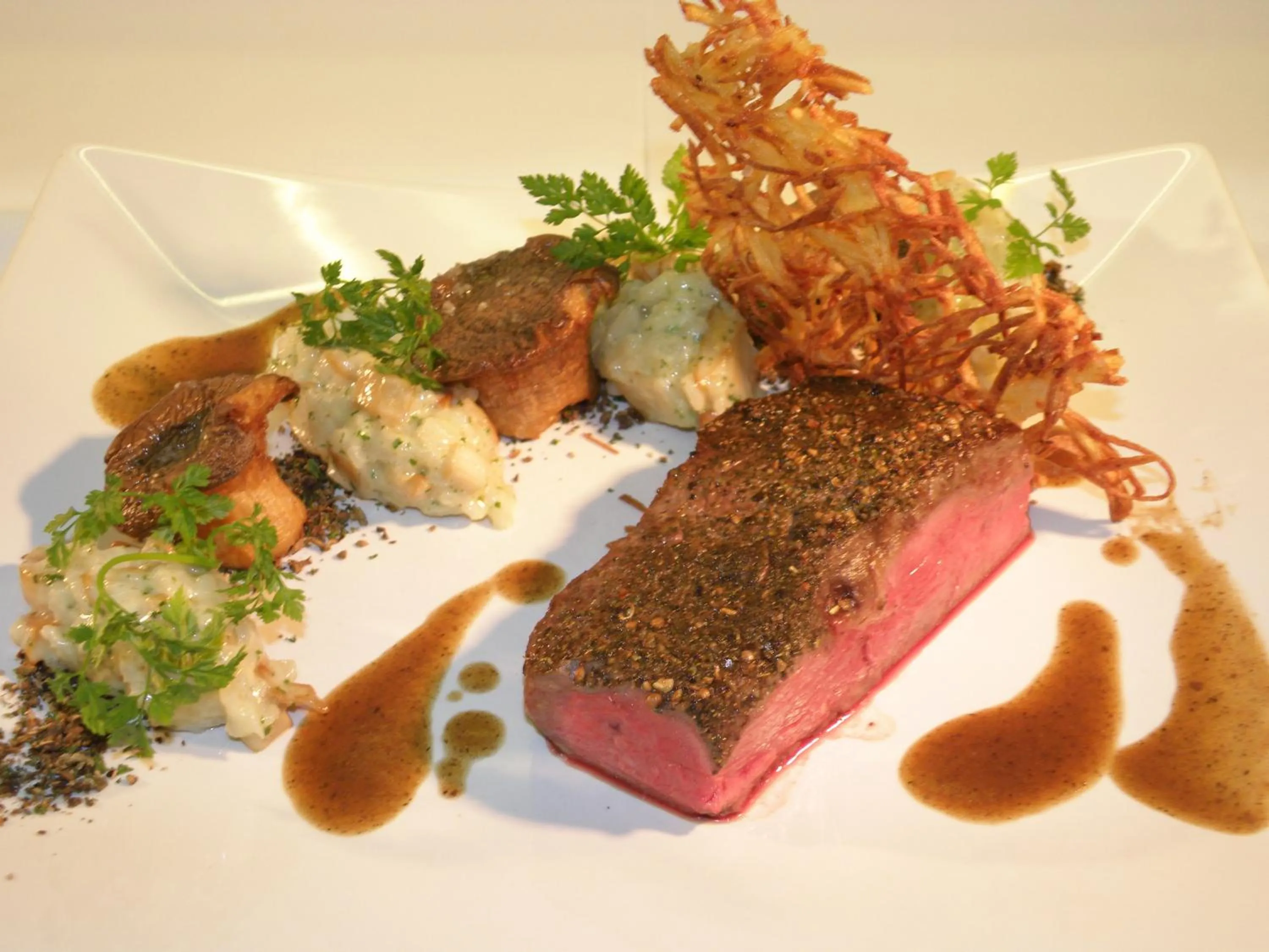 Restaurant/places to eat in Wellness- & Sporthotel Haus am See