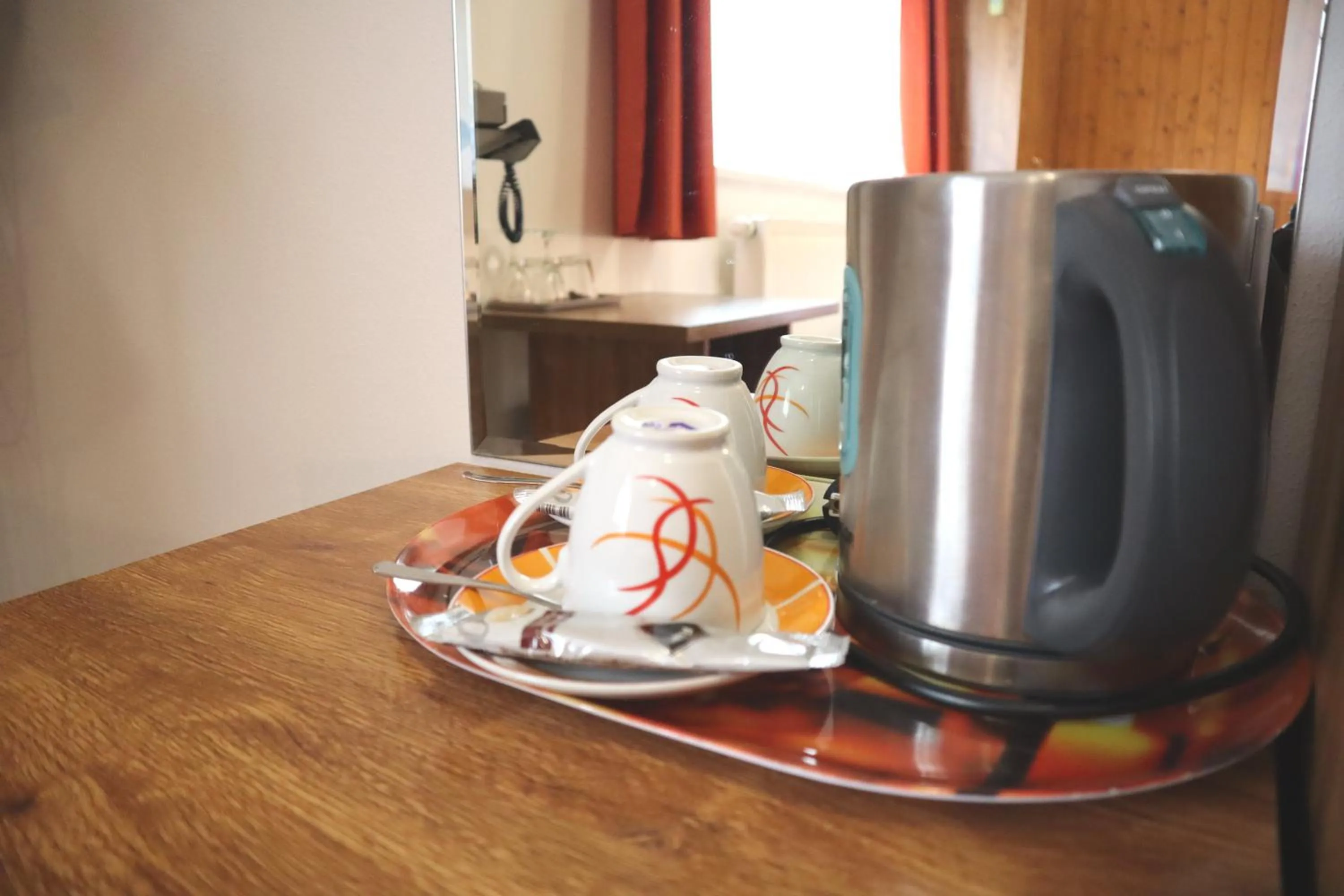 Coffee/tea facilities in Hotel 66