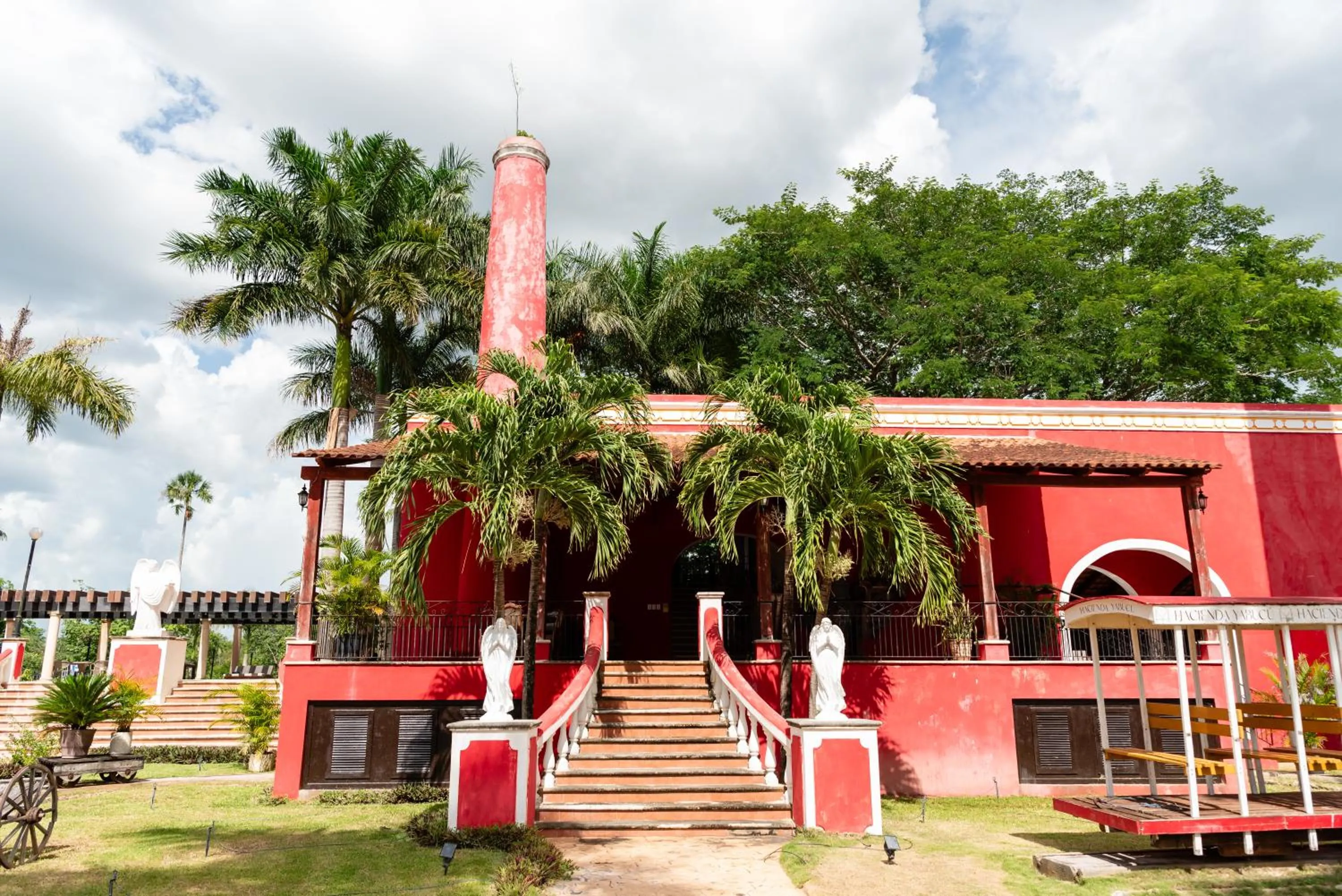 Property building in Hacienda Yabucu