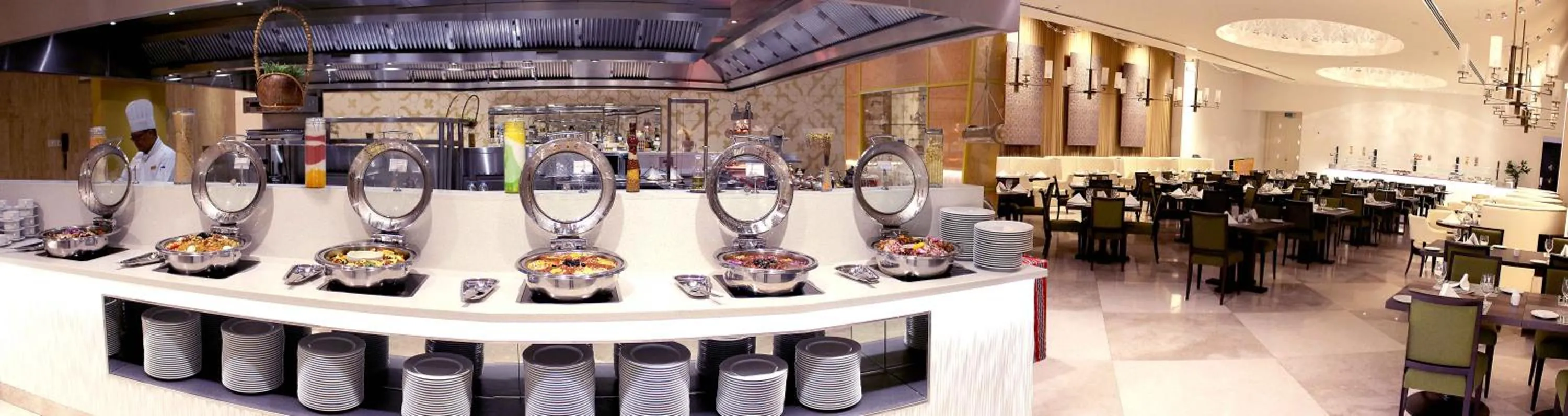 Restaurant/places to eat in Salalah Gardens Hotel Managed by Safir Hotels & Resorts