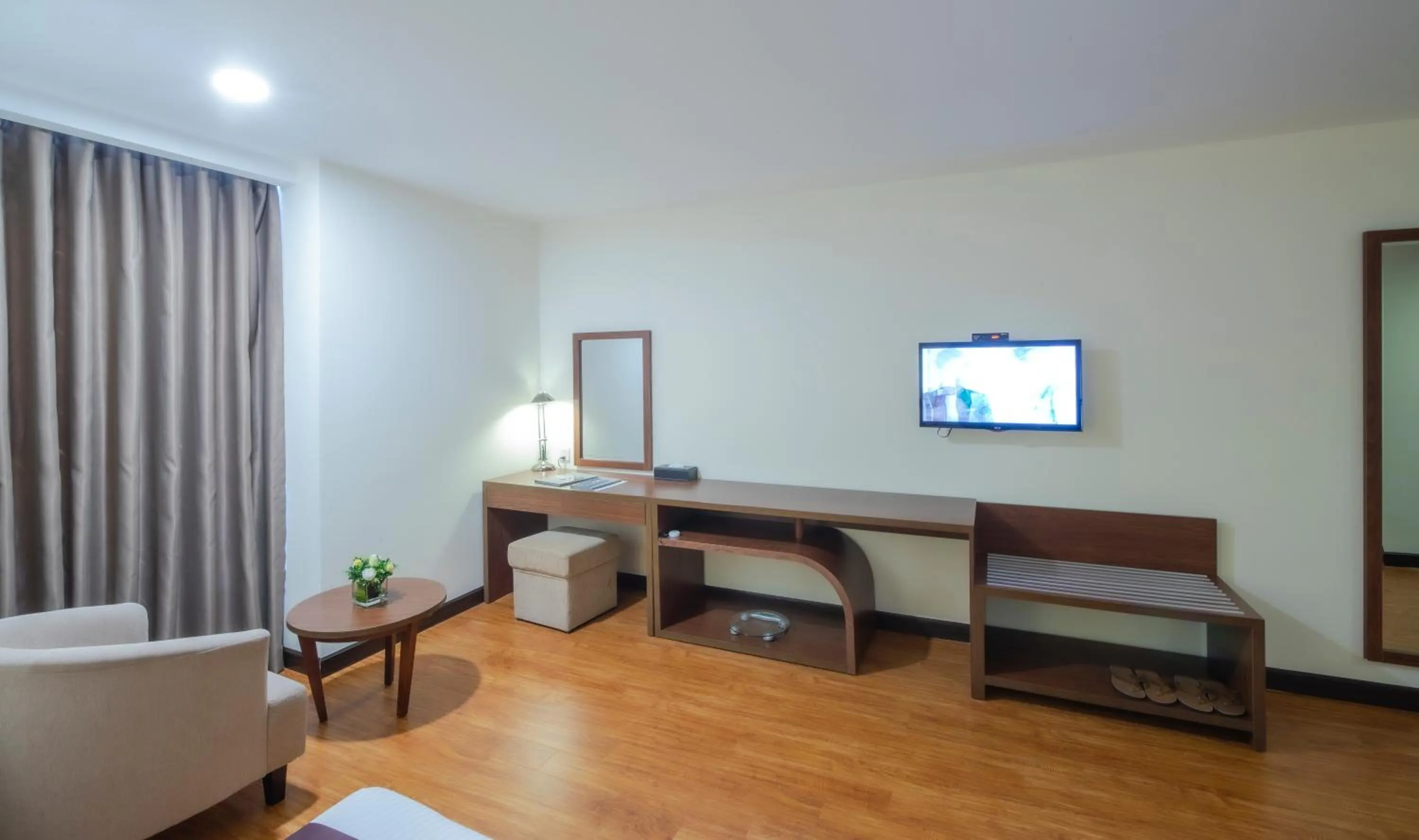 Communal lounge/ TV room in Muong Thanh Grand Da Nang Hotel