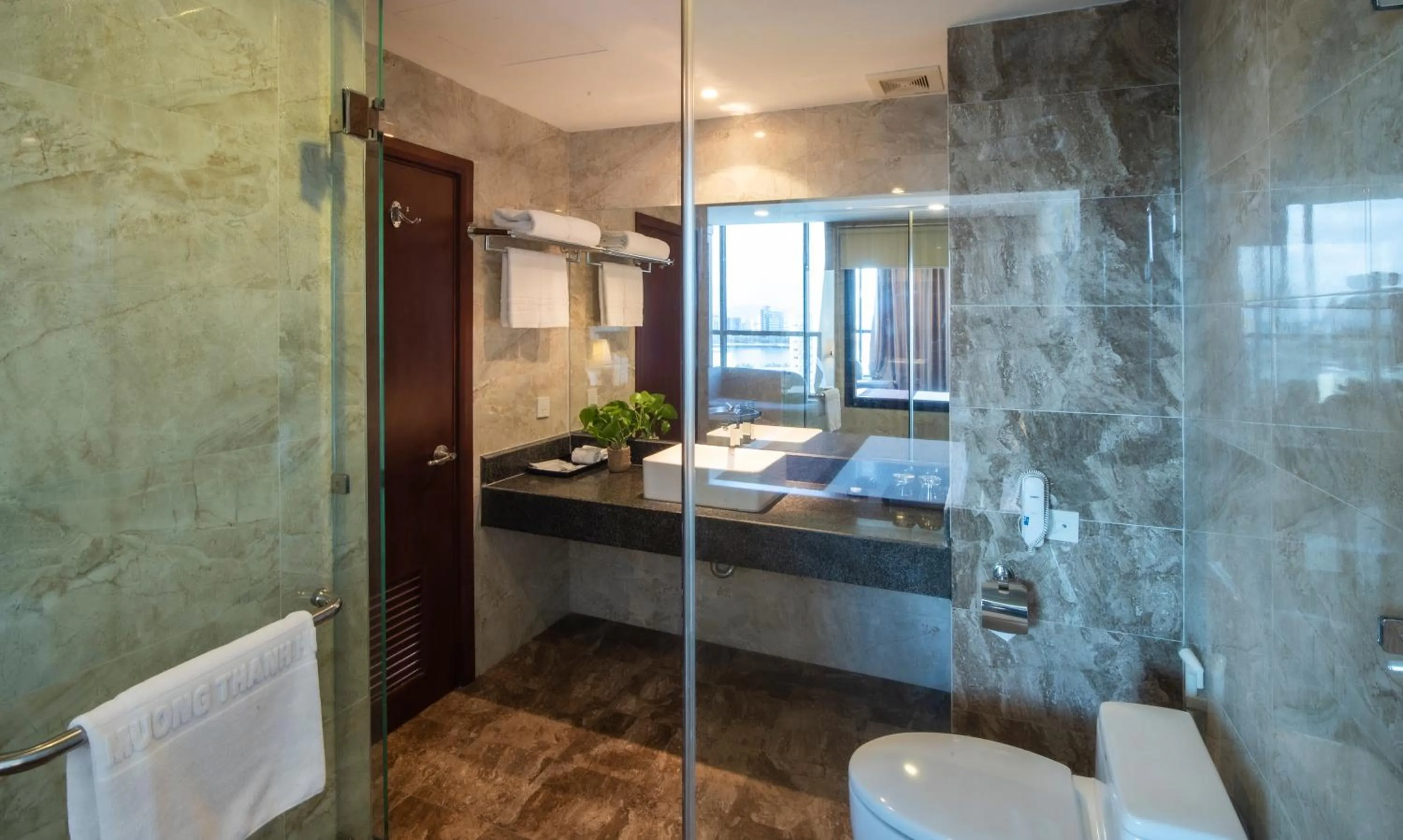 Toilet in Muong Thanh Grand Da Nang Hotel