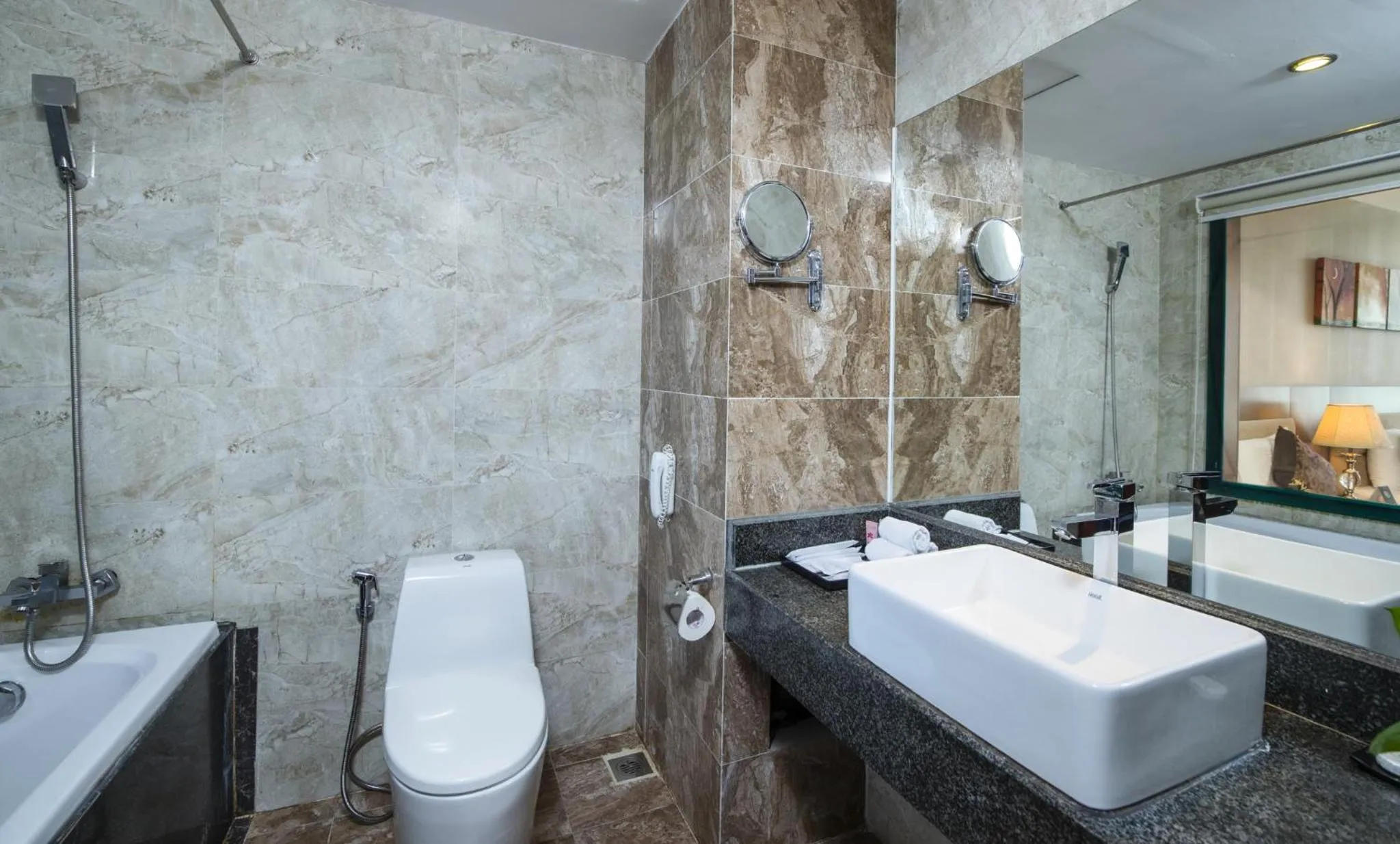 Toilet in Muong Thanh Grand Da Nang Hotel