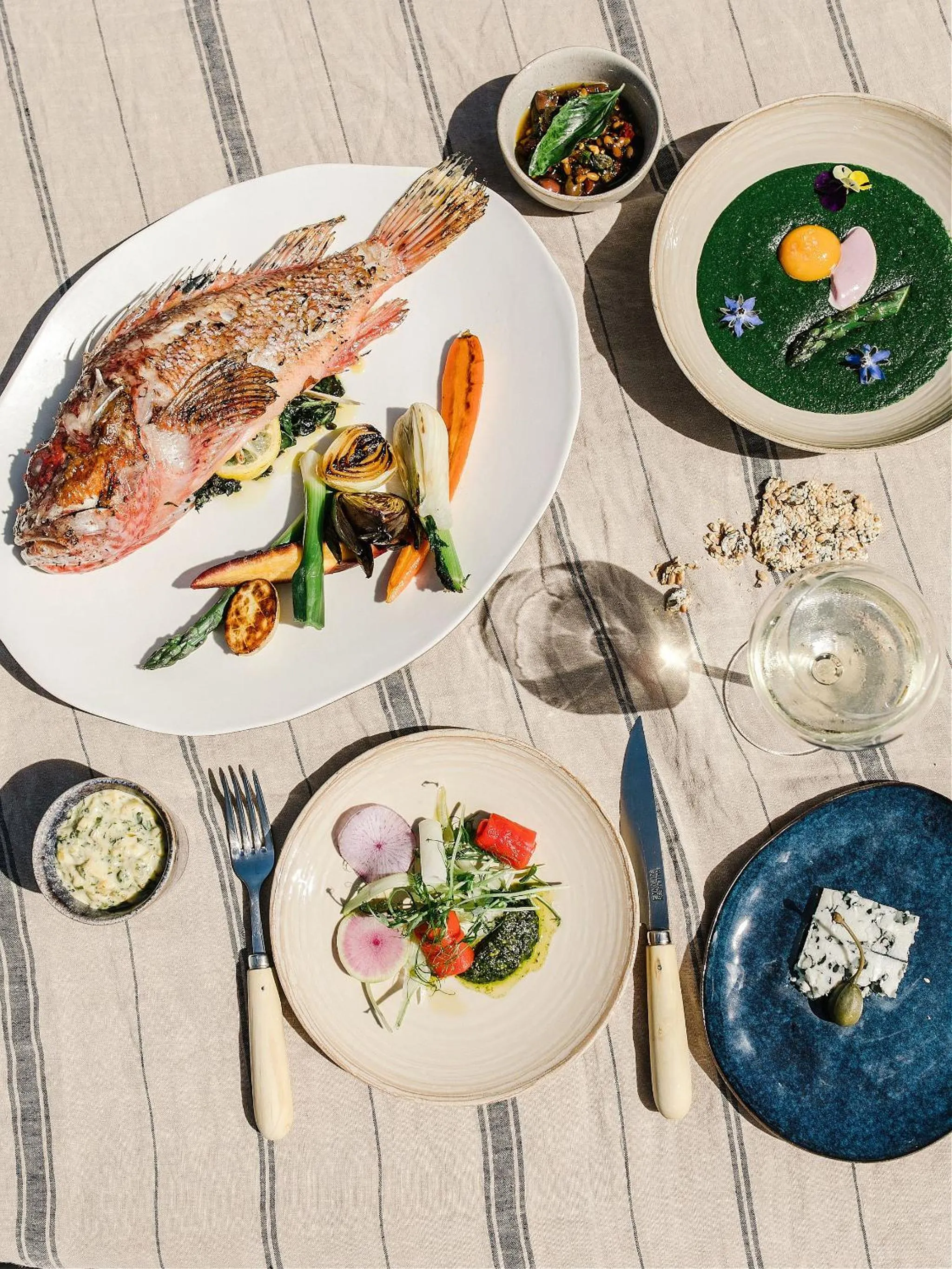 Restaurant/places to eat in Hôtel Restaurant Les Arnelles