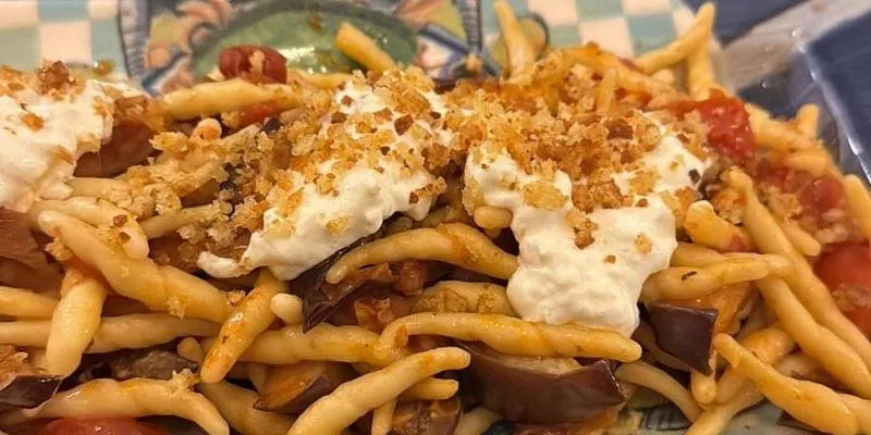 Restaurant/places to eat in Proserpina