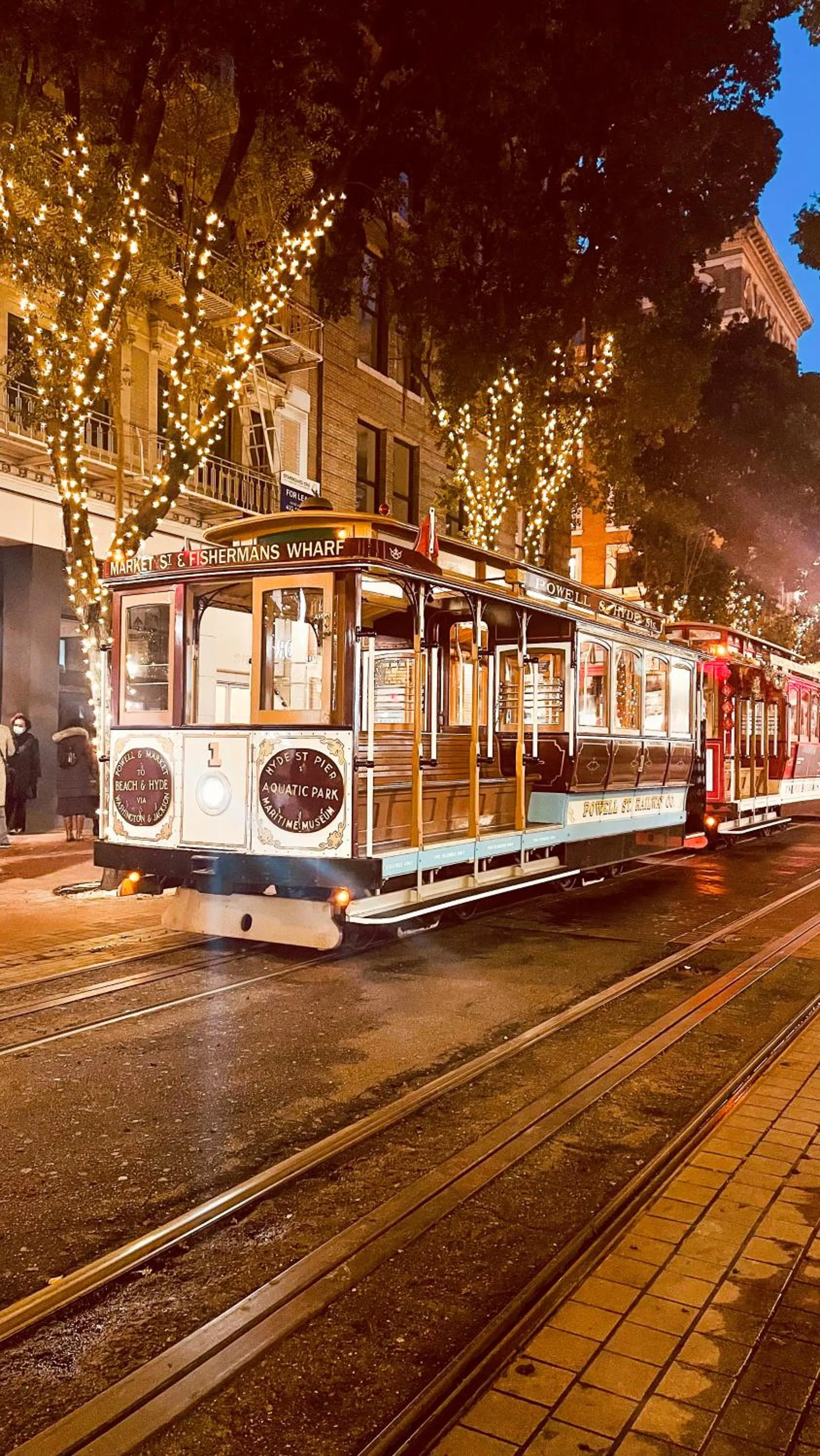 Night in ITH San Francisco Pacific Tradewinds Backpacker Hostel