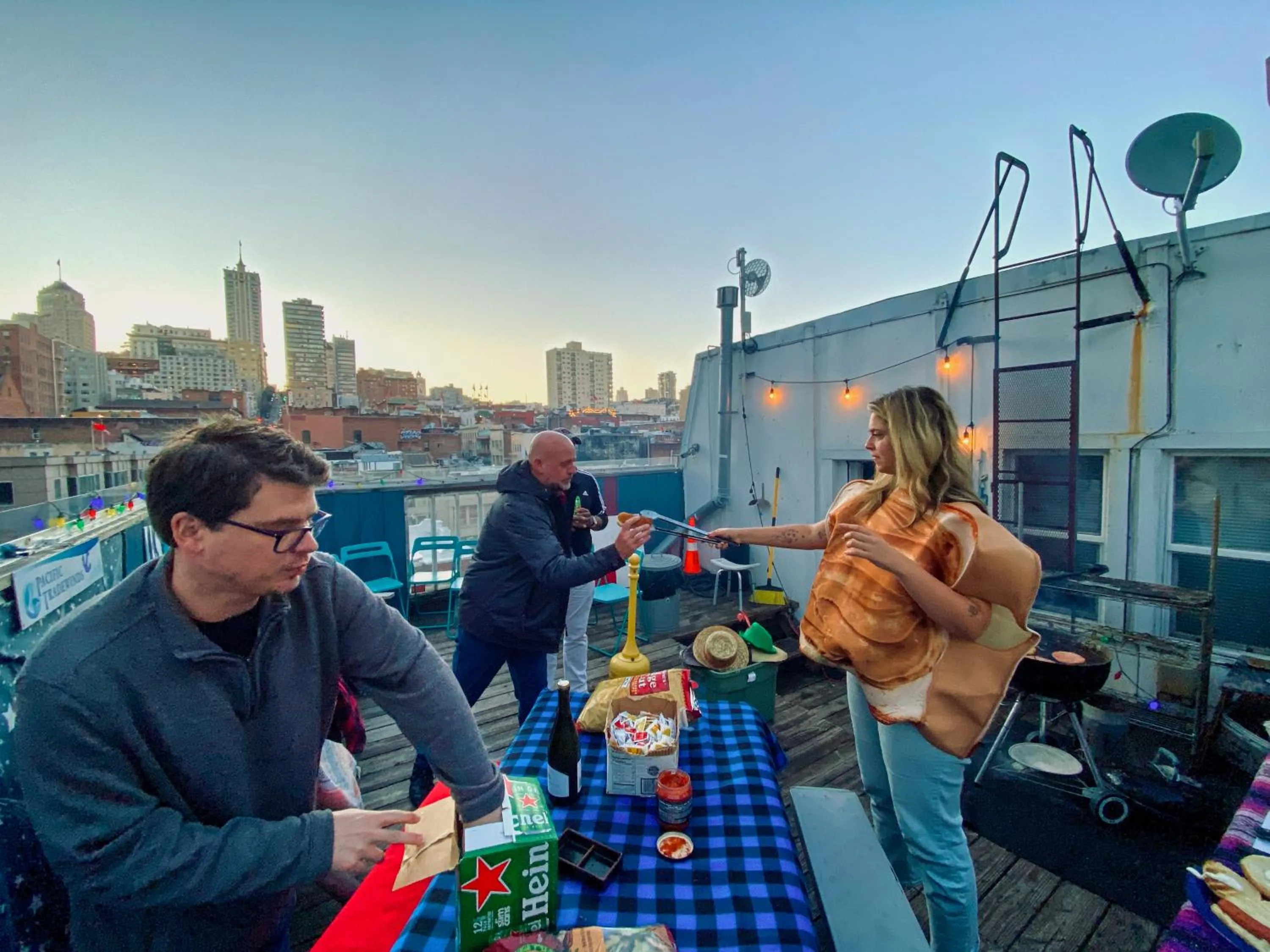 Activities in ITH San Francisco Pacific Tradewinds Backpacker Hostel