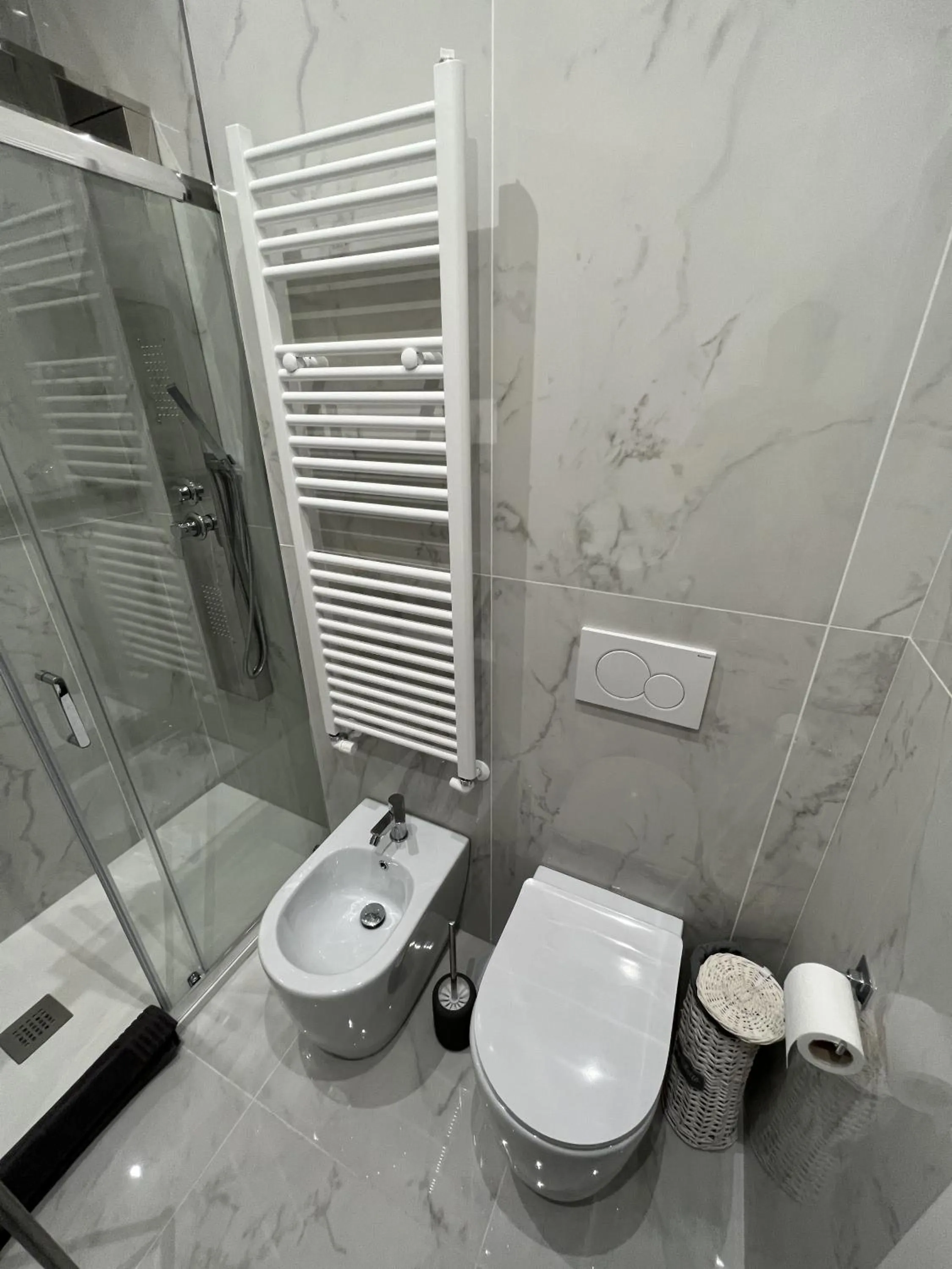 Toilet in EMI's Guest House