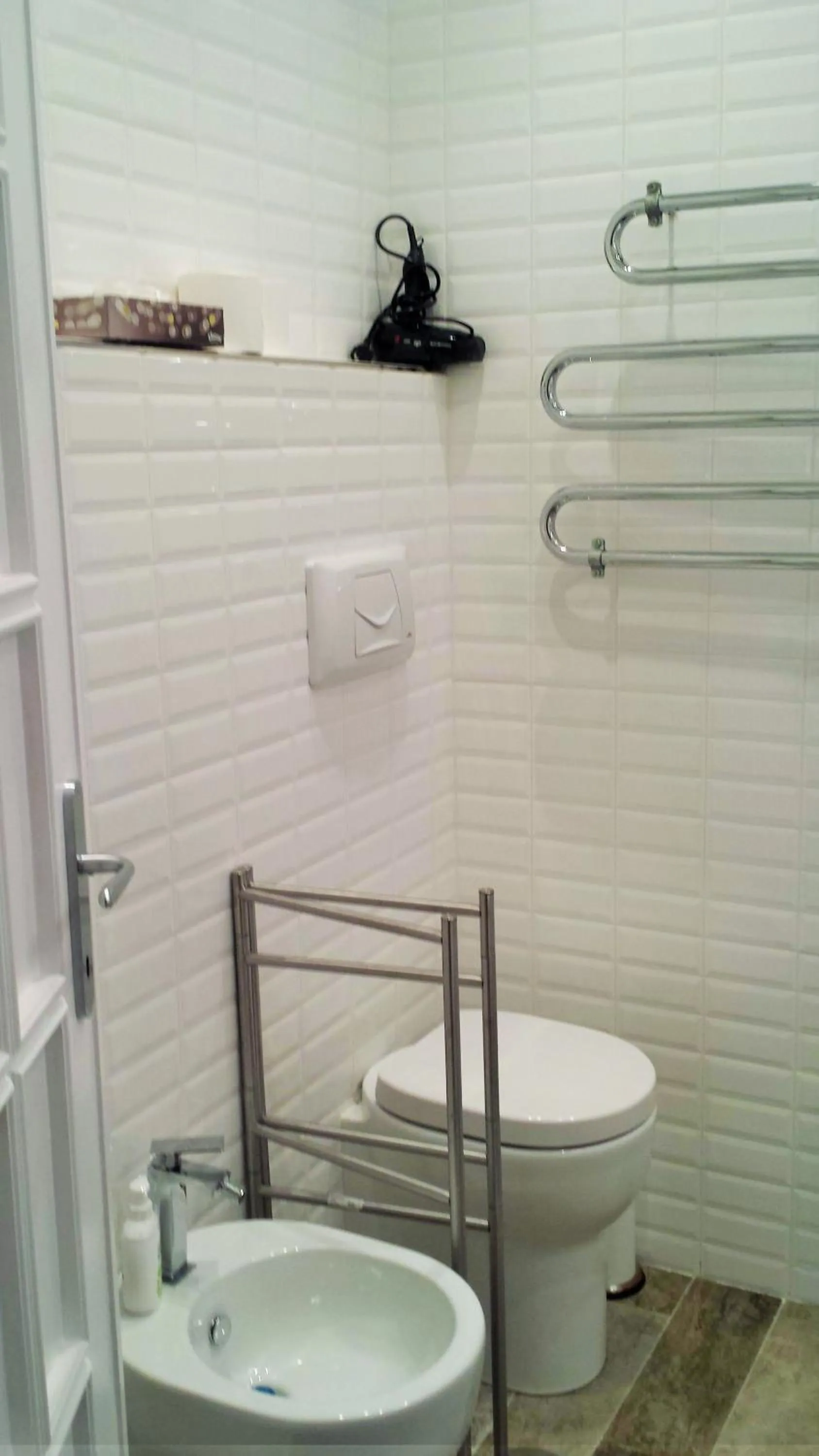 Bathroom in EMI's Guest House