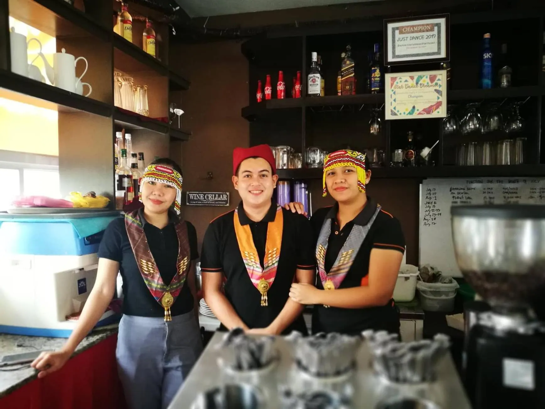 Restaurant/places to eat in GREEN BANANA BUSINESS HOTEL