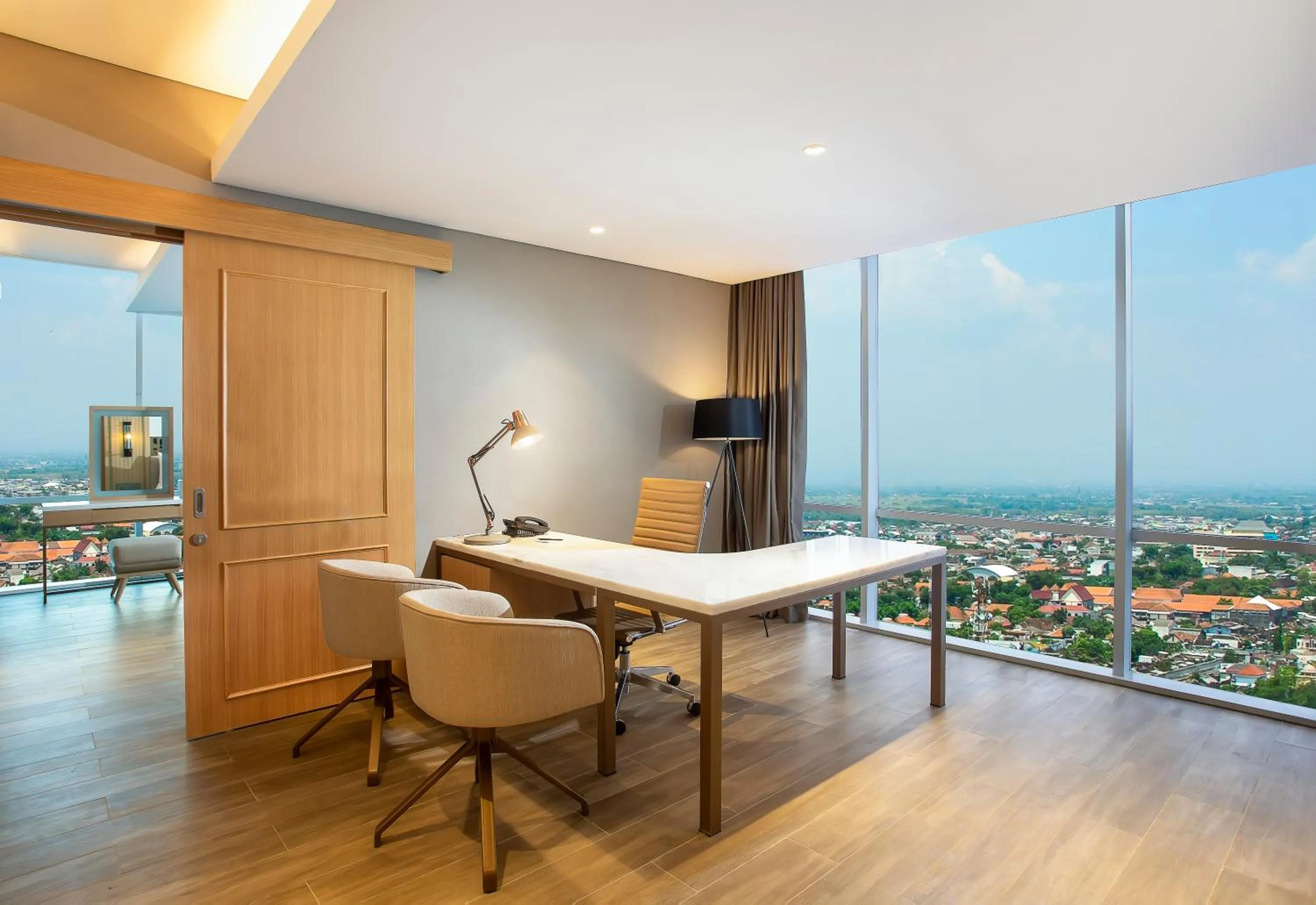 Business facilities in Swiss-Belhotel Solo