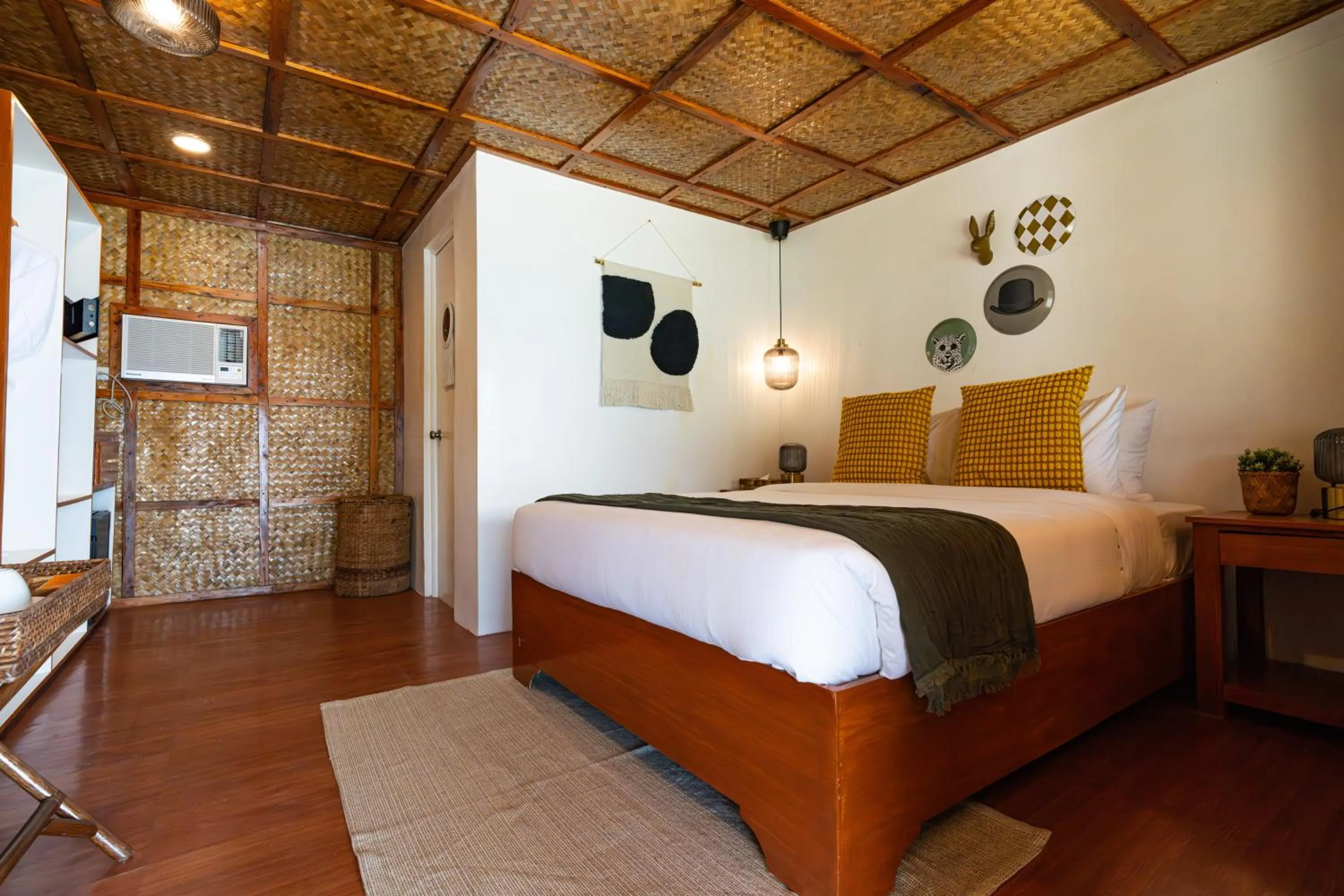 Bed in Beach Huts El Nido